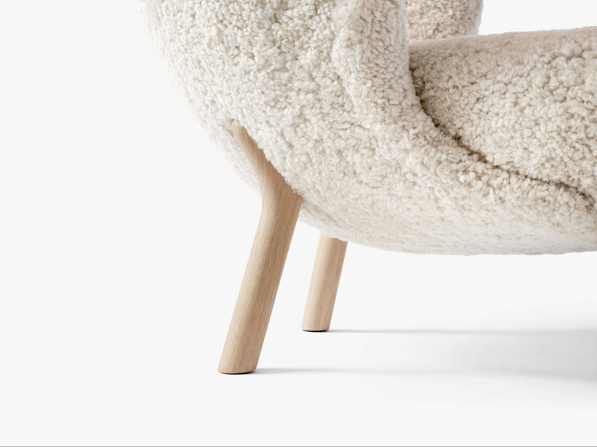 Sessel LITTLE PETRA VB1 gepolstert mit Eichen-Gestell