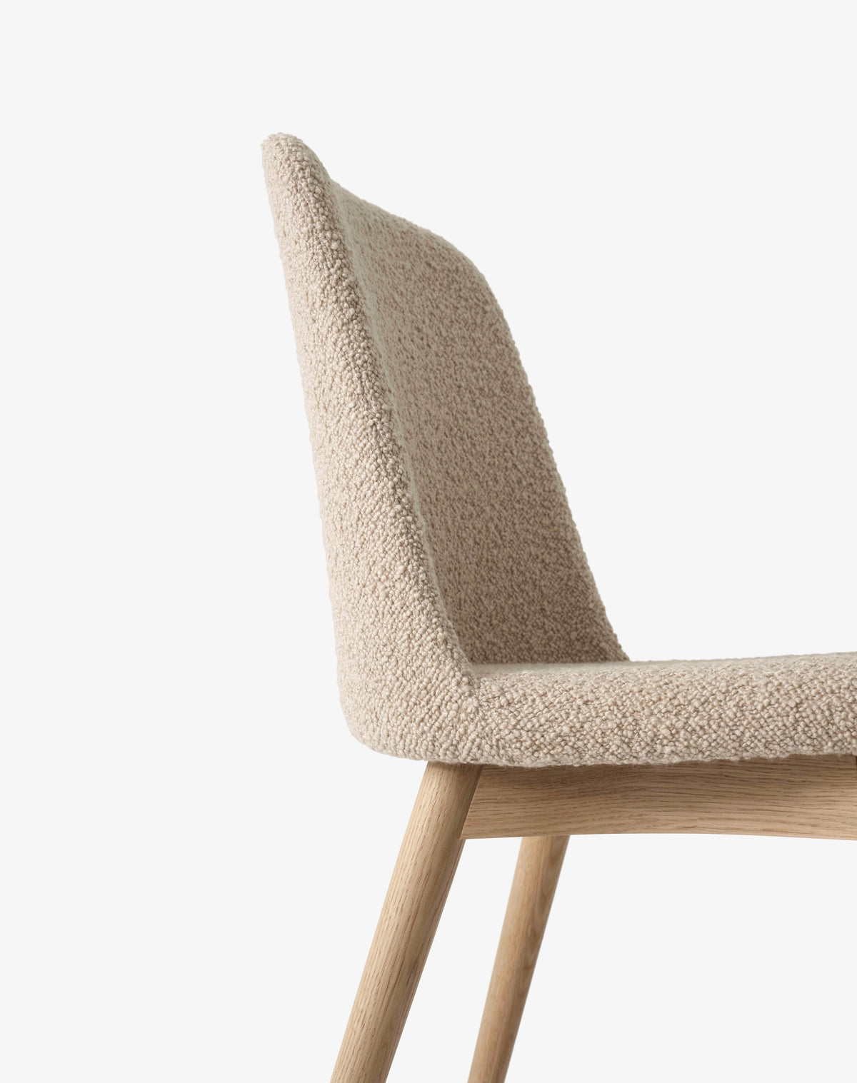 Stuhl RELY HW73 gepolstert mit Eichen-Gestell