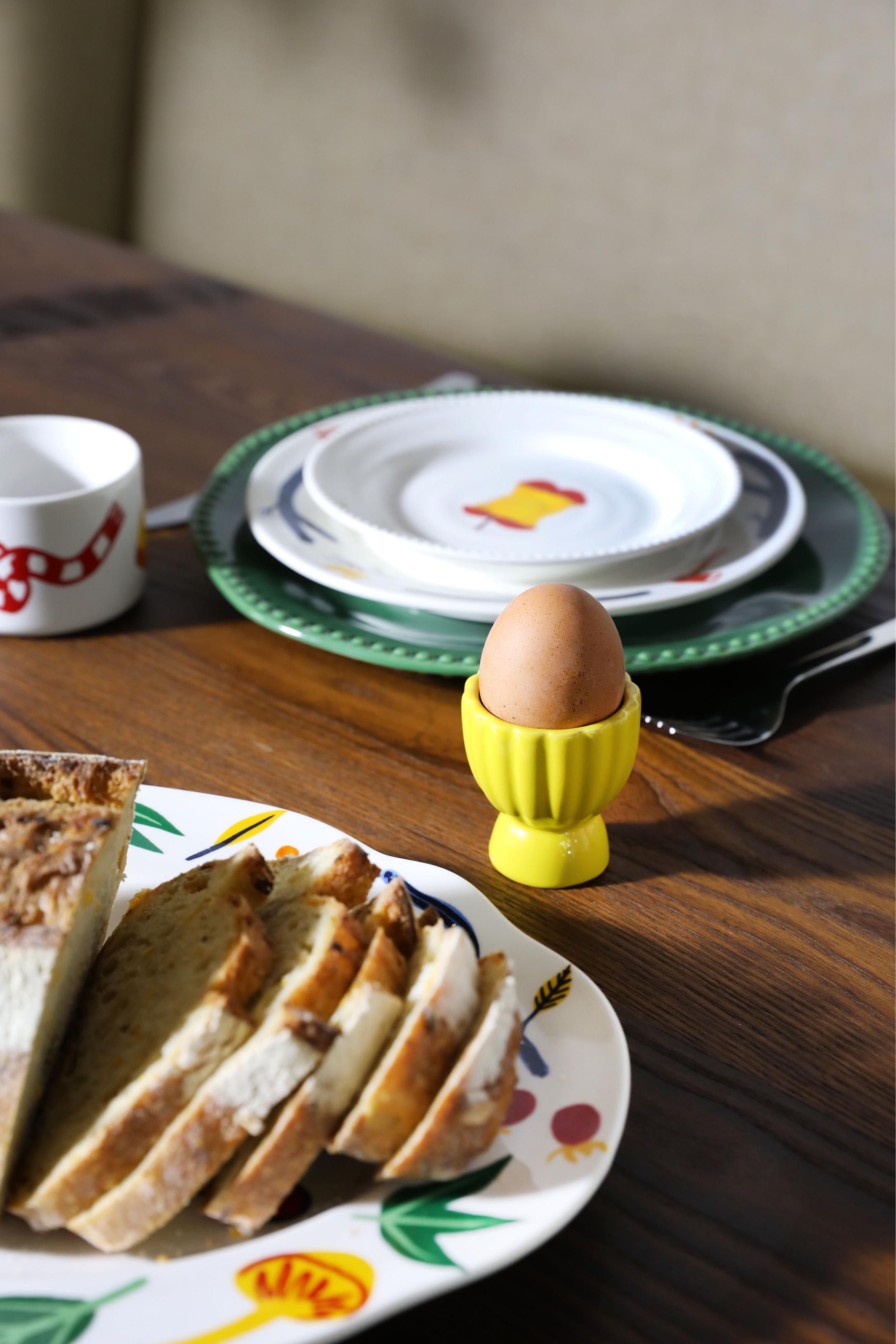 Colorful TUBE Egg Cup Set