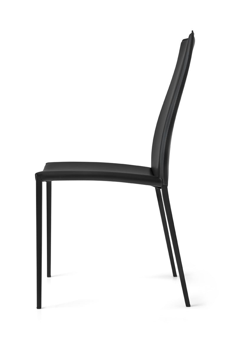 Polsterstuhl AIDA mit schwarzem Gestell