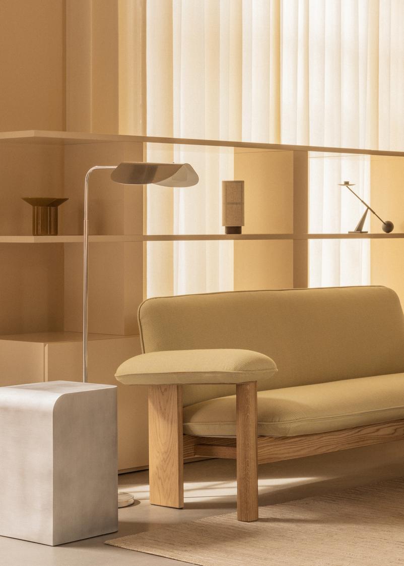 VOLUME aluminum side table