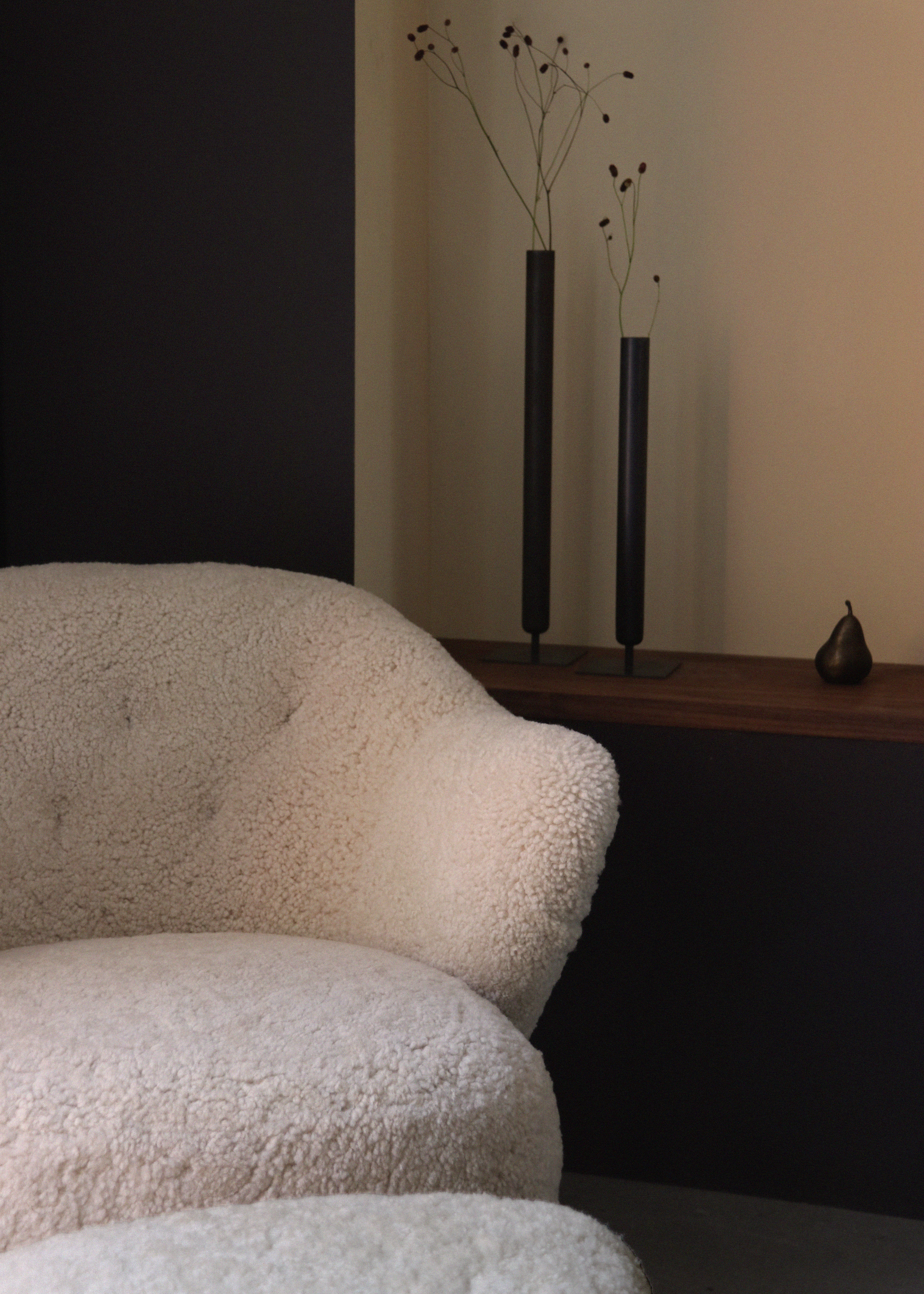 INGEBORG Footstool Sheepskin with Oak Base