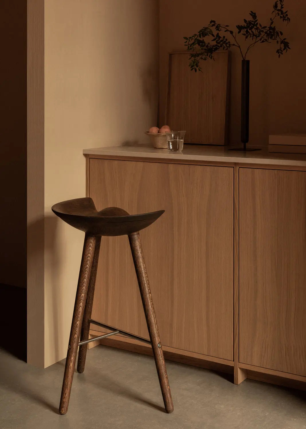 Hocker ML 42 dunkles Eichenholz