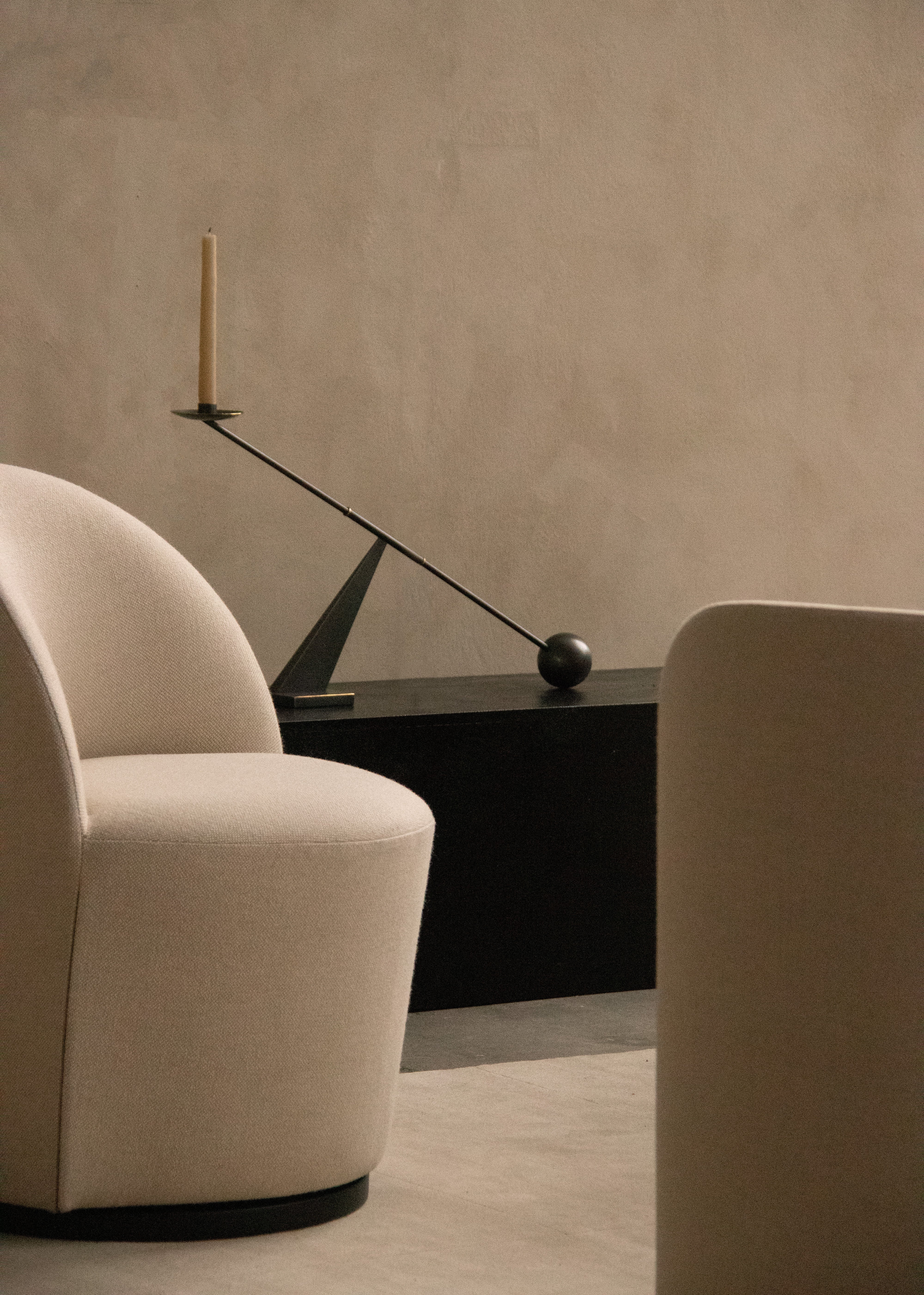 Kerzenhalter INTERCONNECT brüniertes Messing