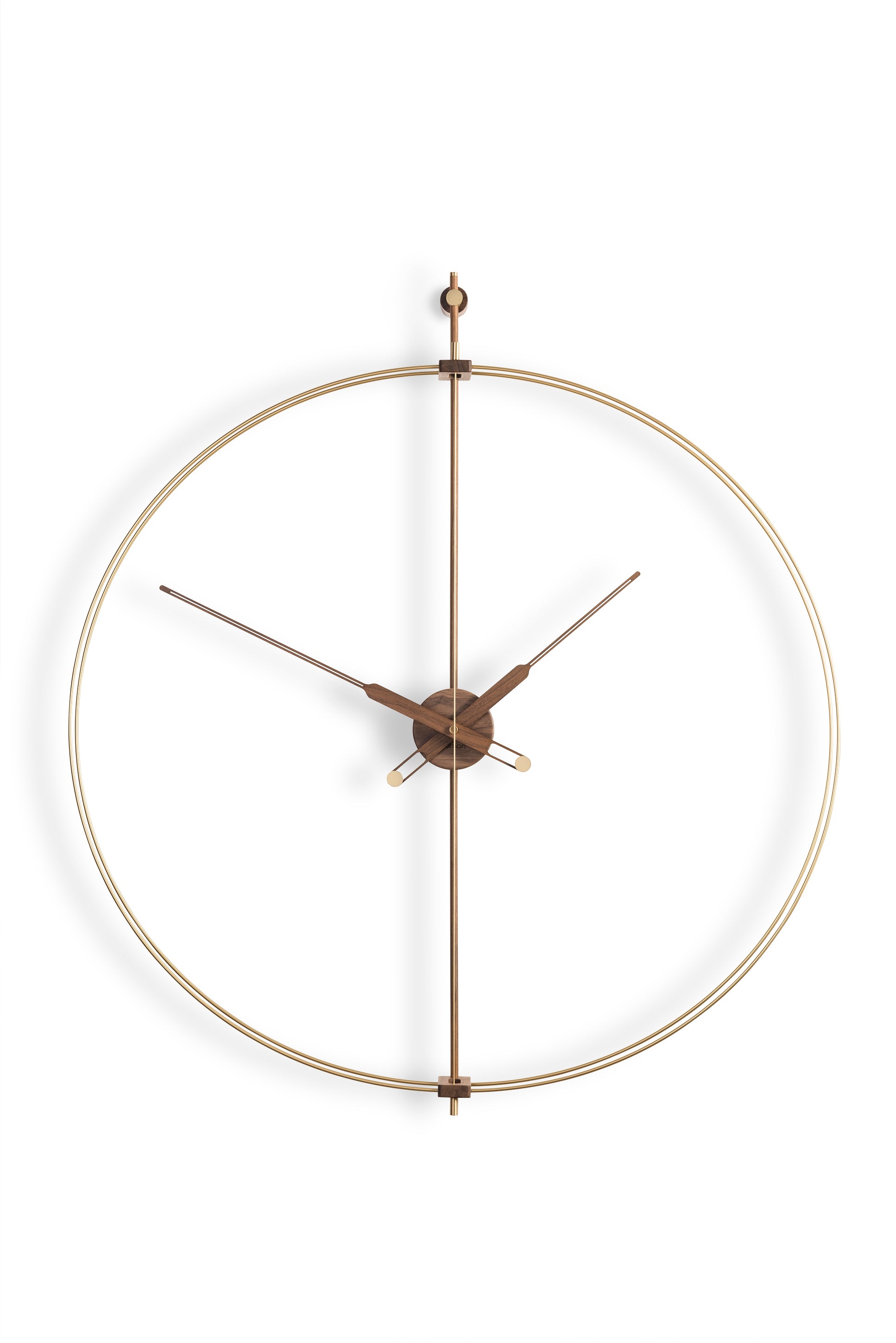 Wanduhr BARCELONA PREMIUM Nussbaum mit Messing