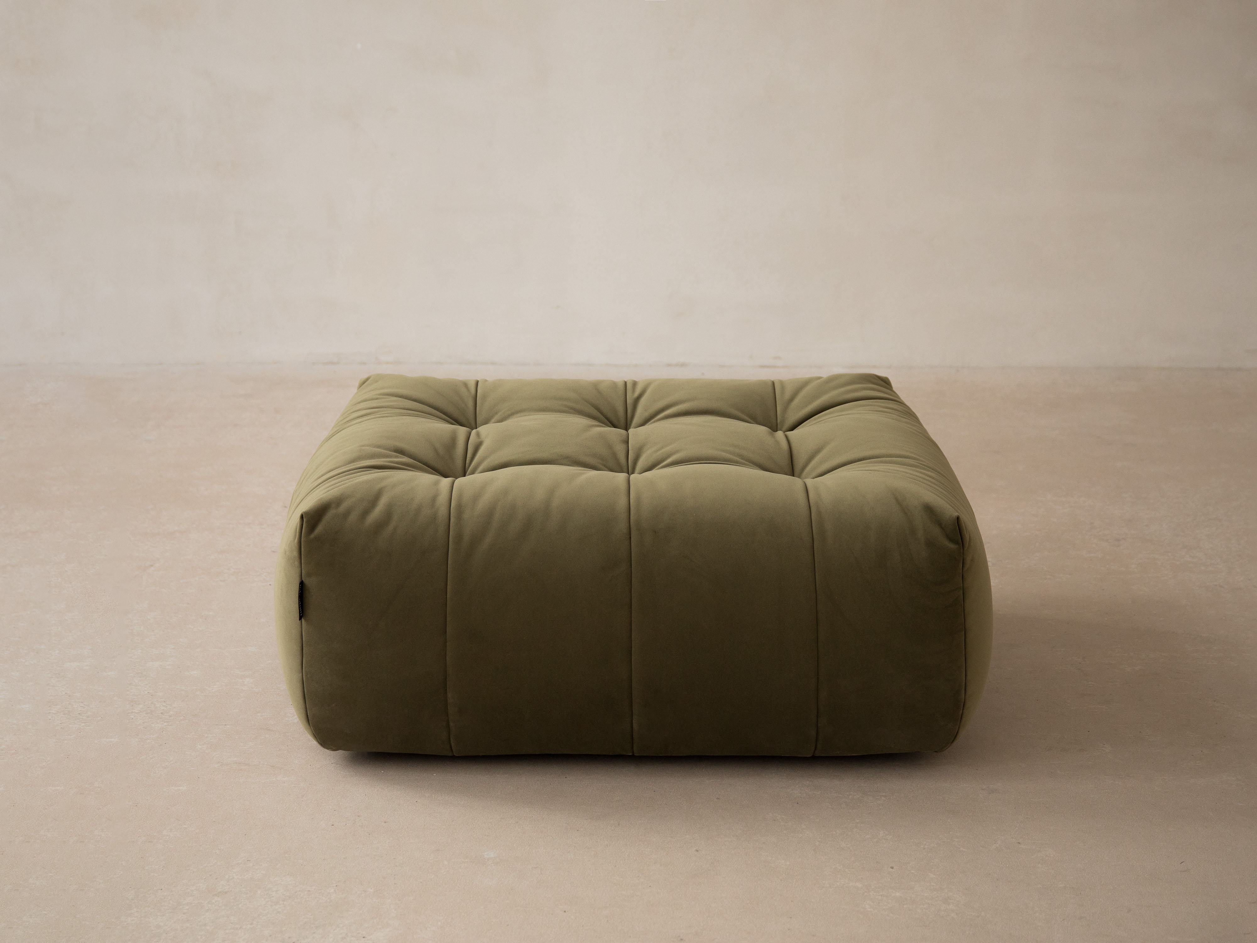 PIFU, "Bloom", 1 SEAT, RED, 110x101x42
Made in Europe
