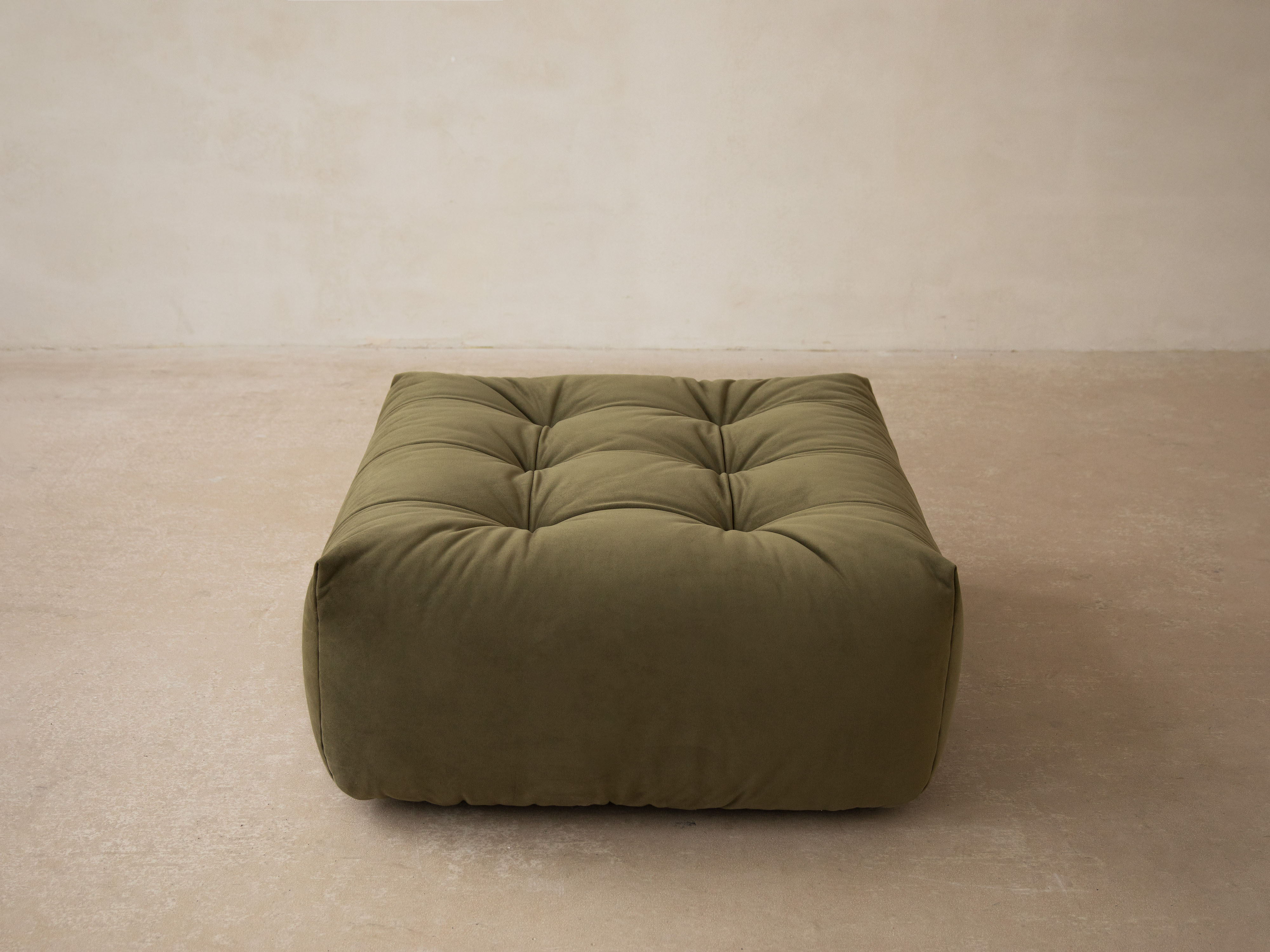 PIFU, "Bloom", 1 SEAT, RED, 110x101x42
Made in Europe