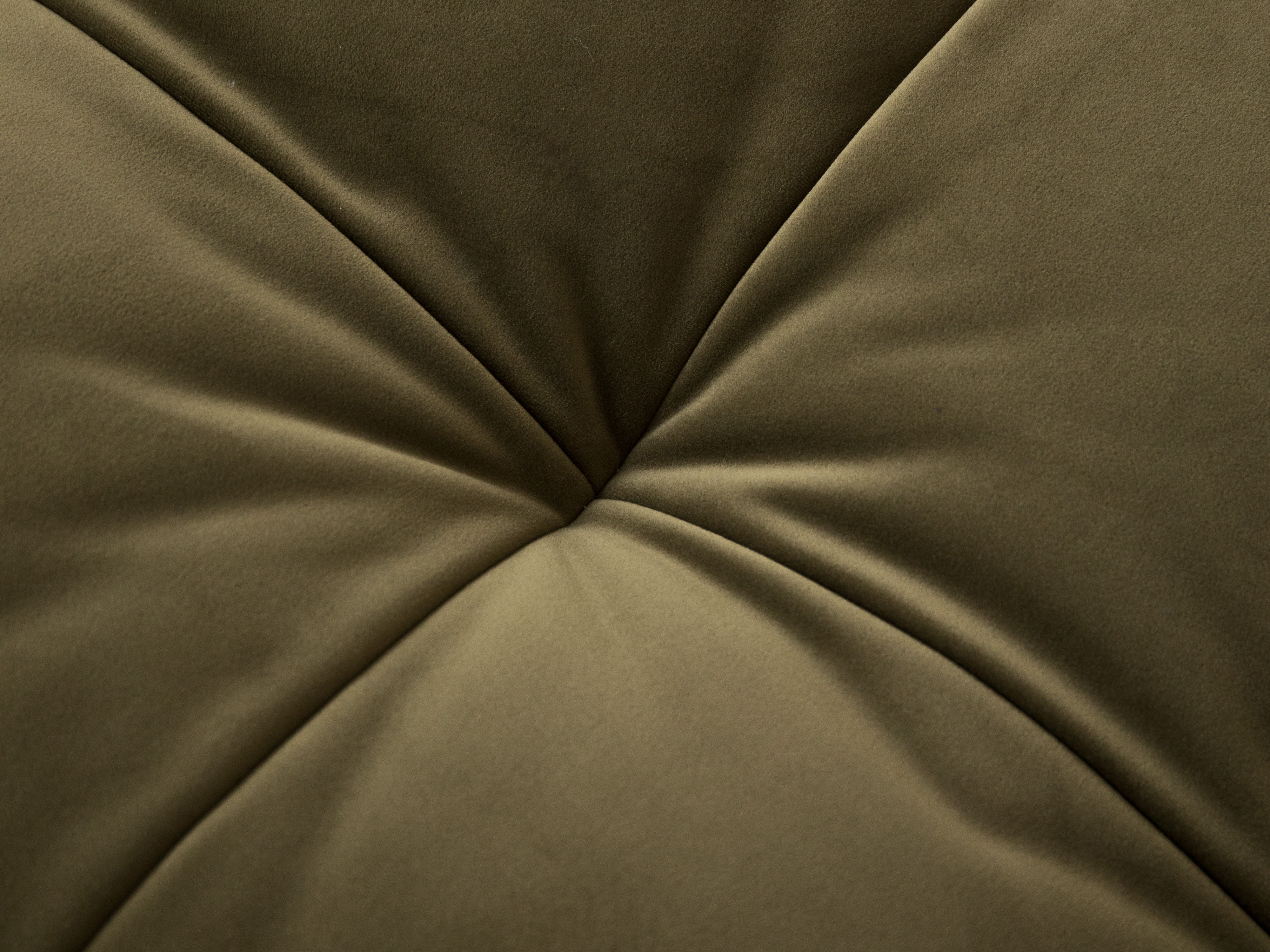PIFU, "Bloom", 1 SEAT, RED, 110x101x42
Made in Europe