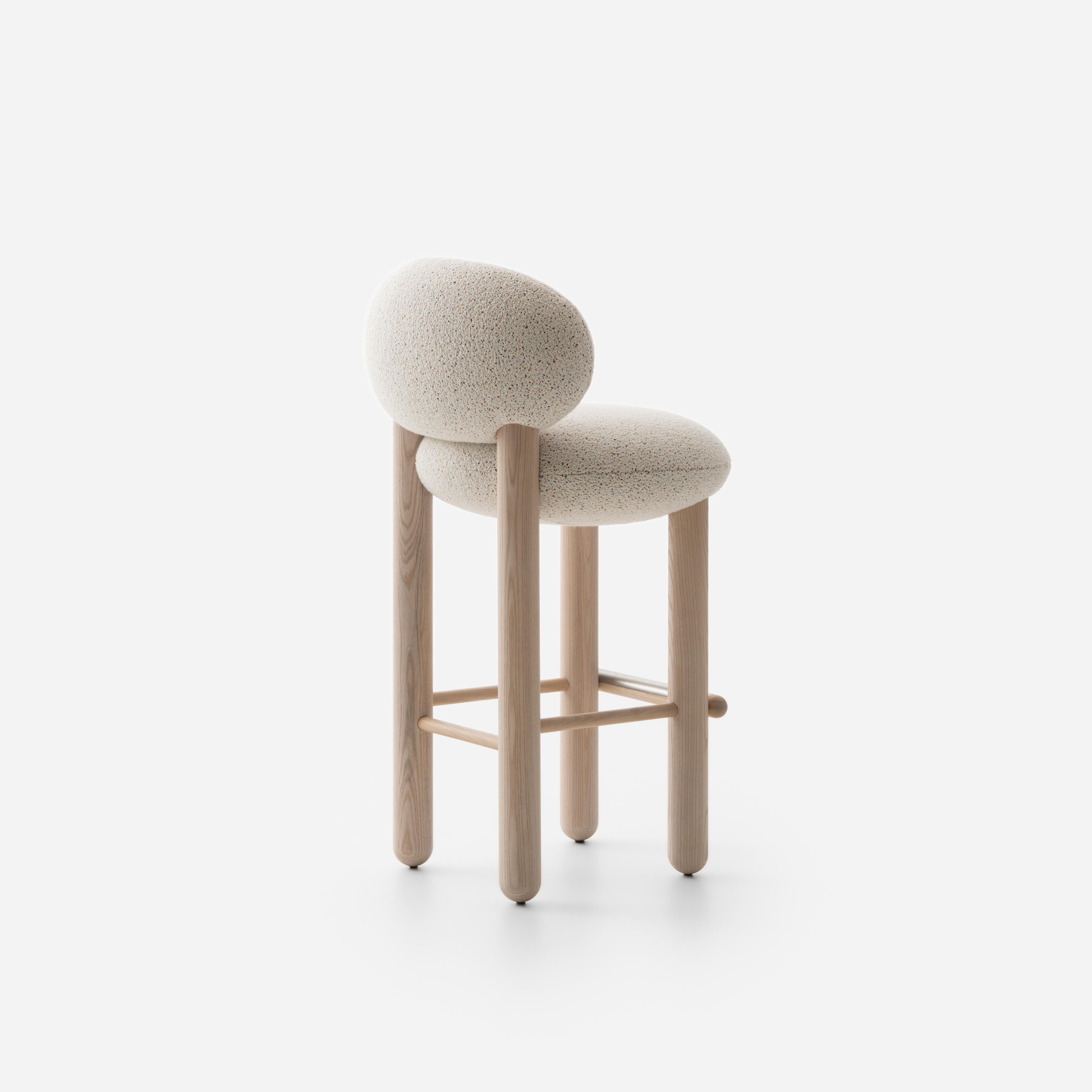 Barhocker FLOCK CS2 gepolstert mit Holzgestell