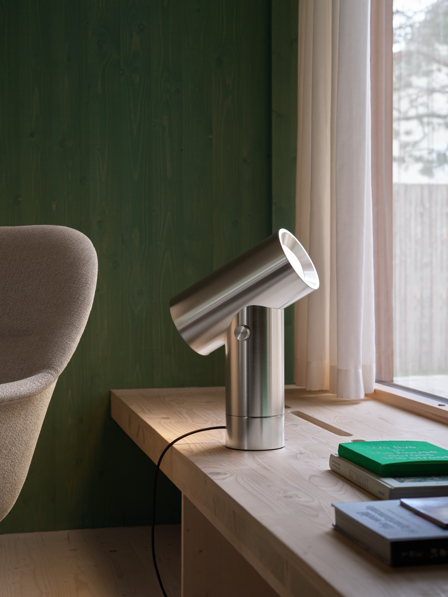 Tischlampe BEAM poliertes Aluminium