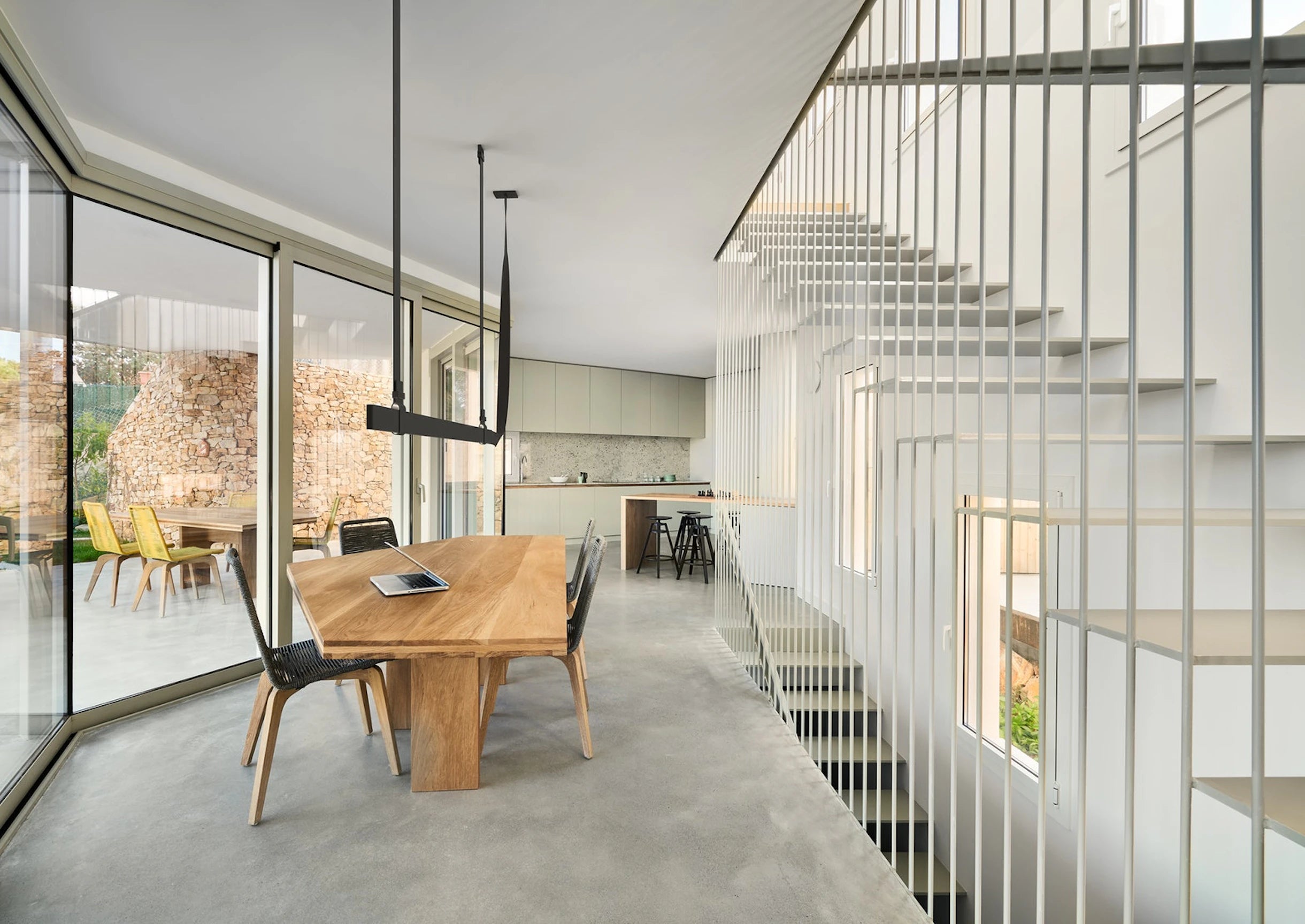 Belt Black Leather Pendant Lamp