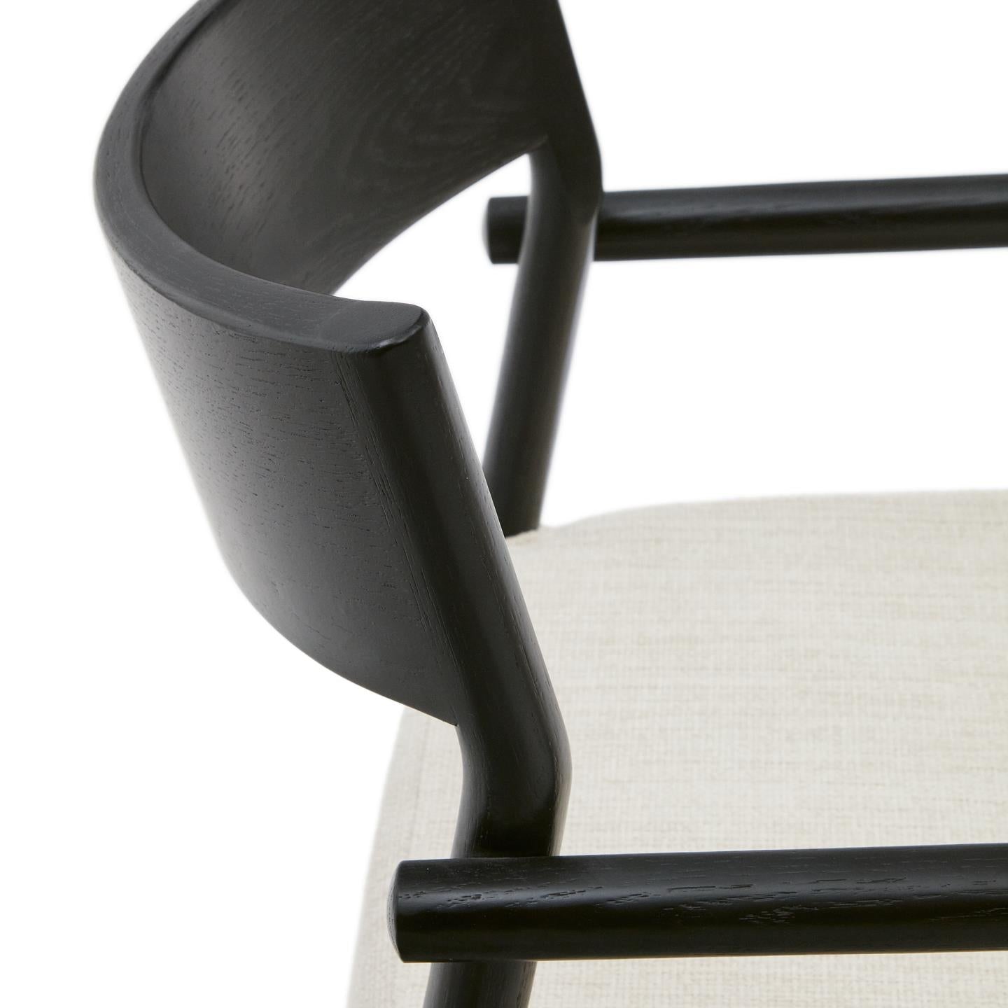 FALCONERA Stuhl beige Chenille mit schwarzer Eichenbasis