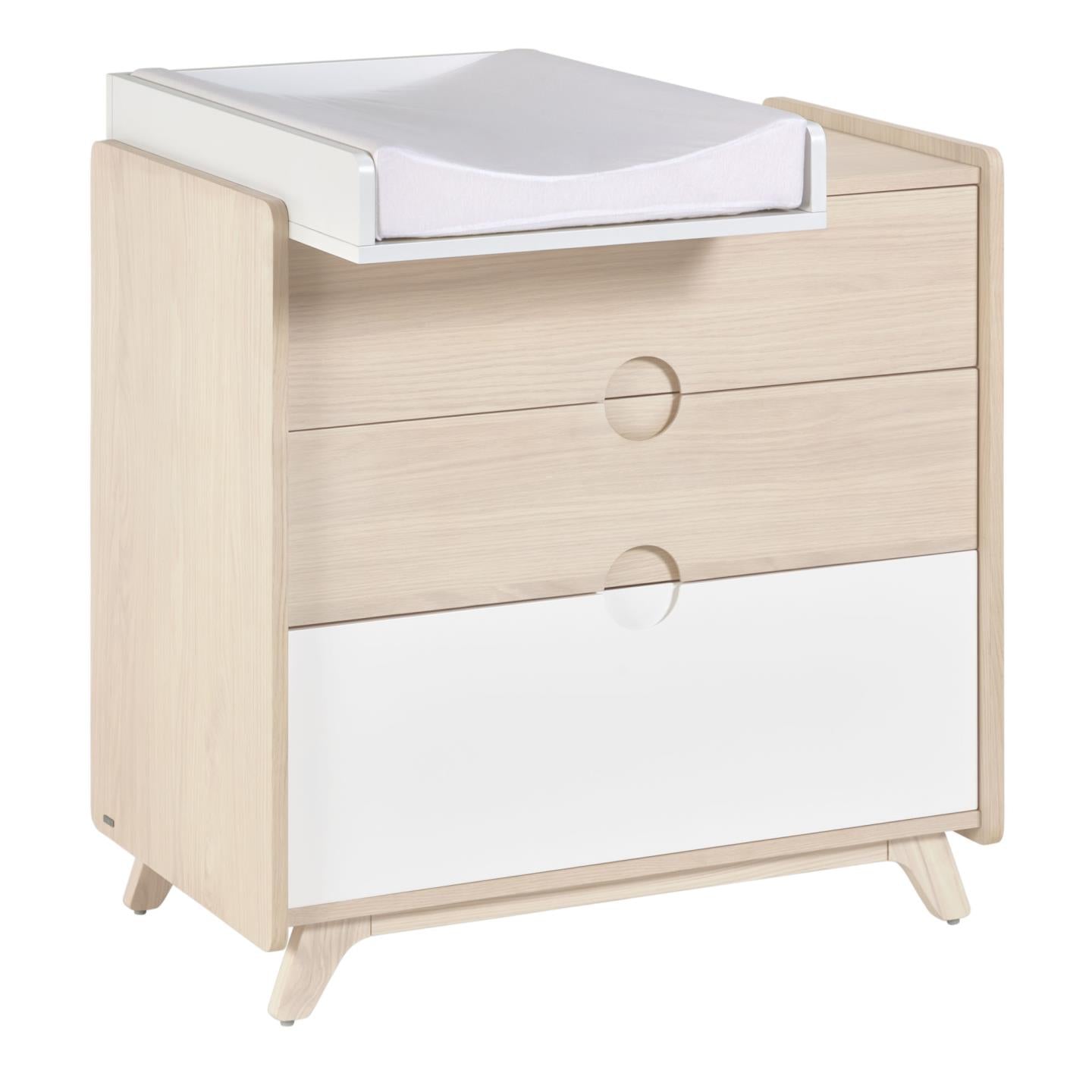 Komoda NUNILA fornir jesionowy La Forma Eye on Design