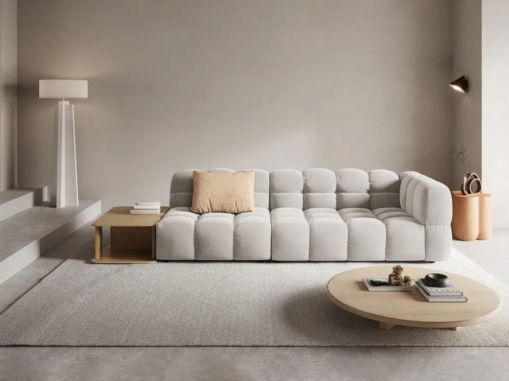 Sofa aksamitna lewostronna 4-osobowa otwarta ze stolikiem SKY jasnobeżowy – Cosmopolitan Design