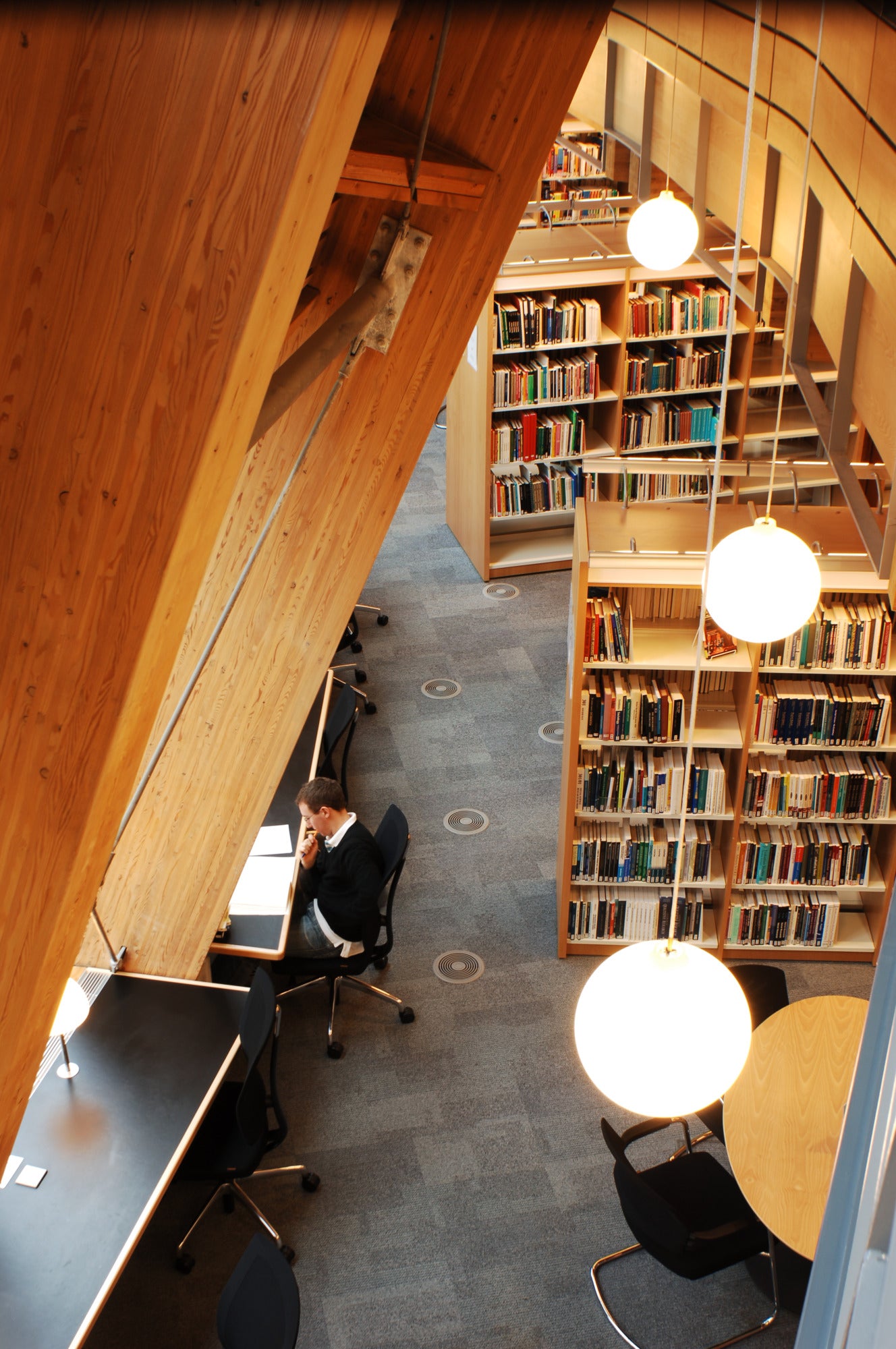 Pendelleuchte WOHLERT weißes Glas