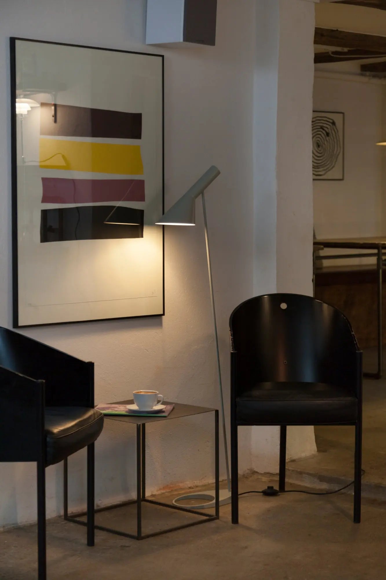 Lampa podłogowa AJ pomarańczowy – Louis Poulsen