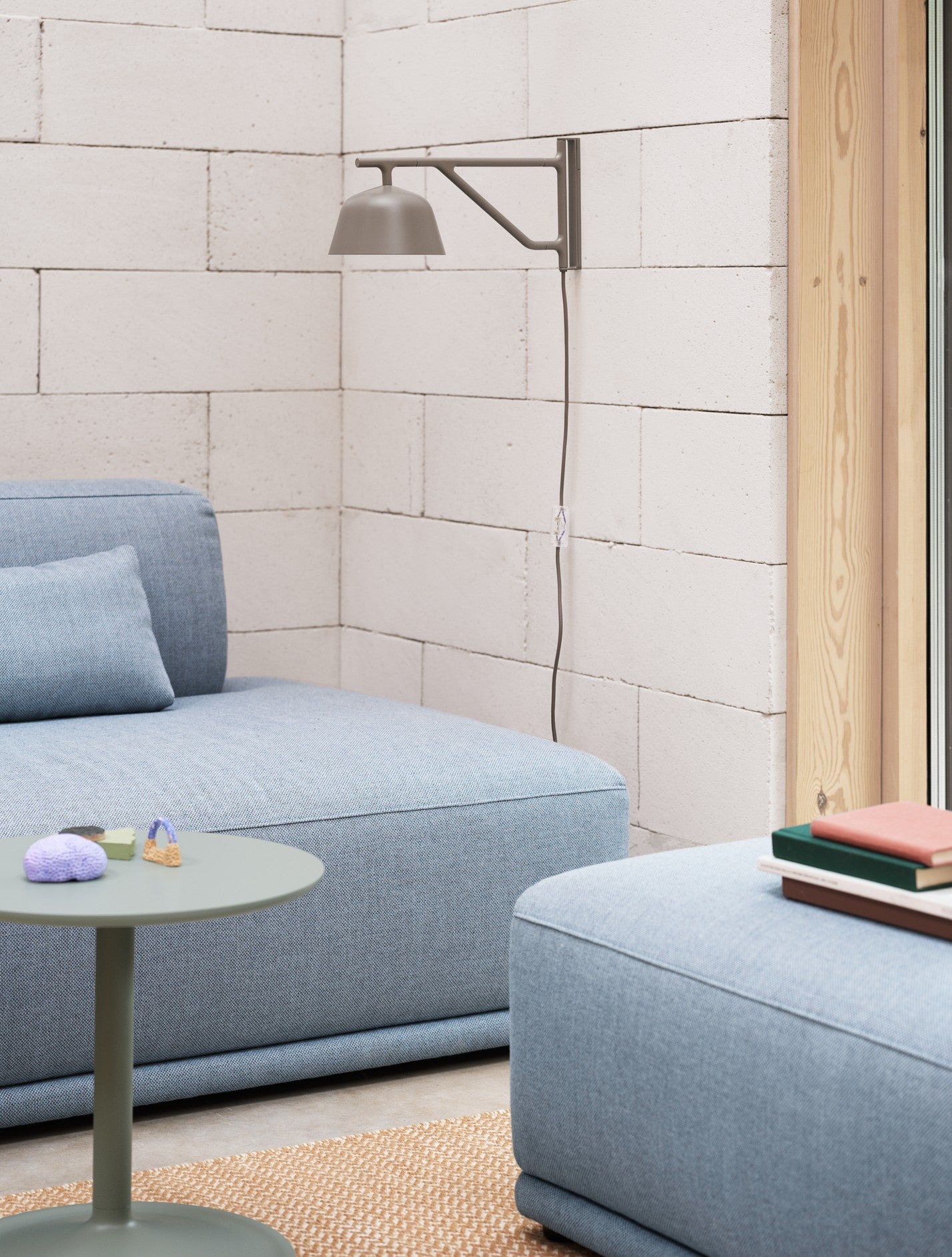 Wandleuchte AMBIT taupe