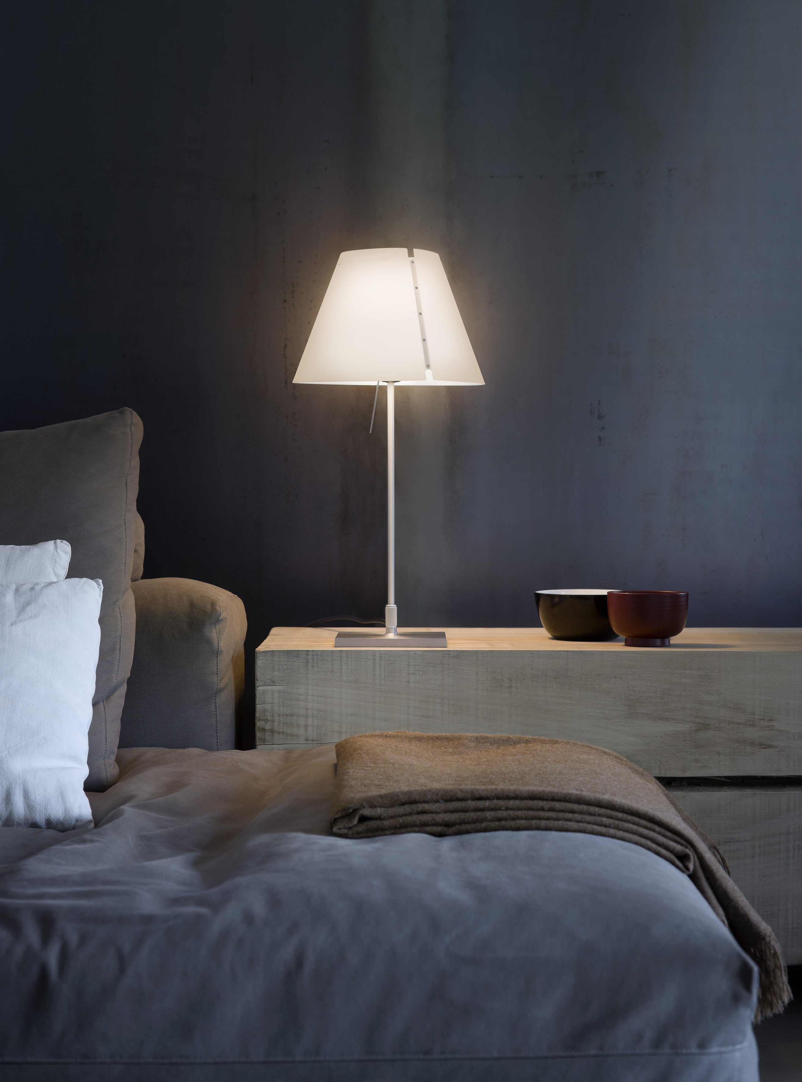 Costanzina table lamp white lampshade