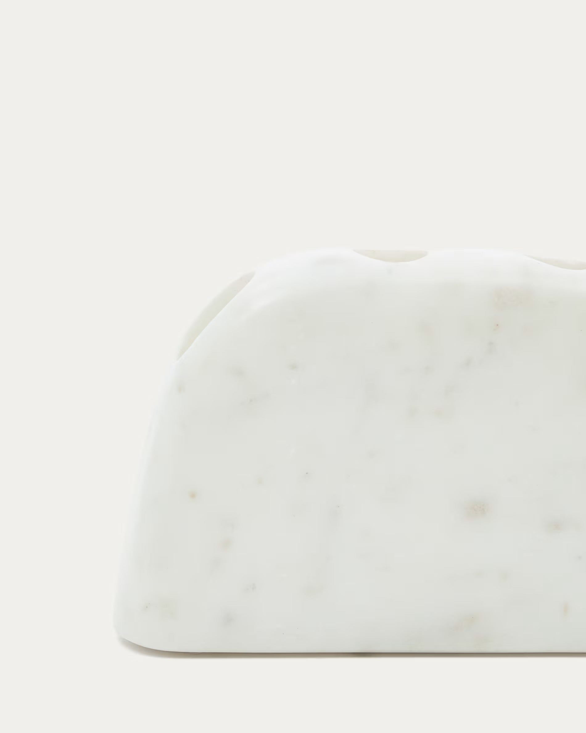 SIGNE Candle Holder White Marble