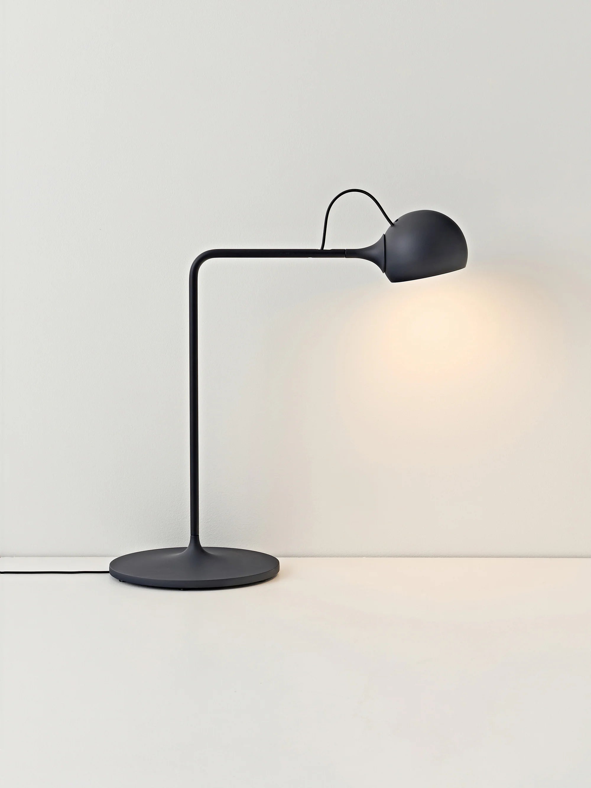 IXA Desk Lamp Dark Blue