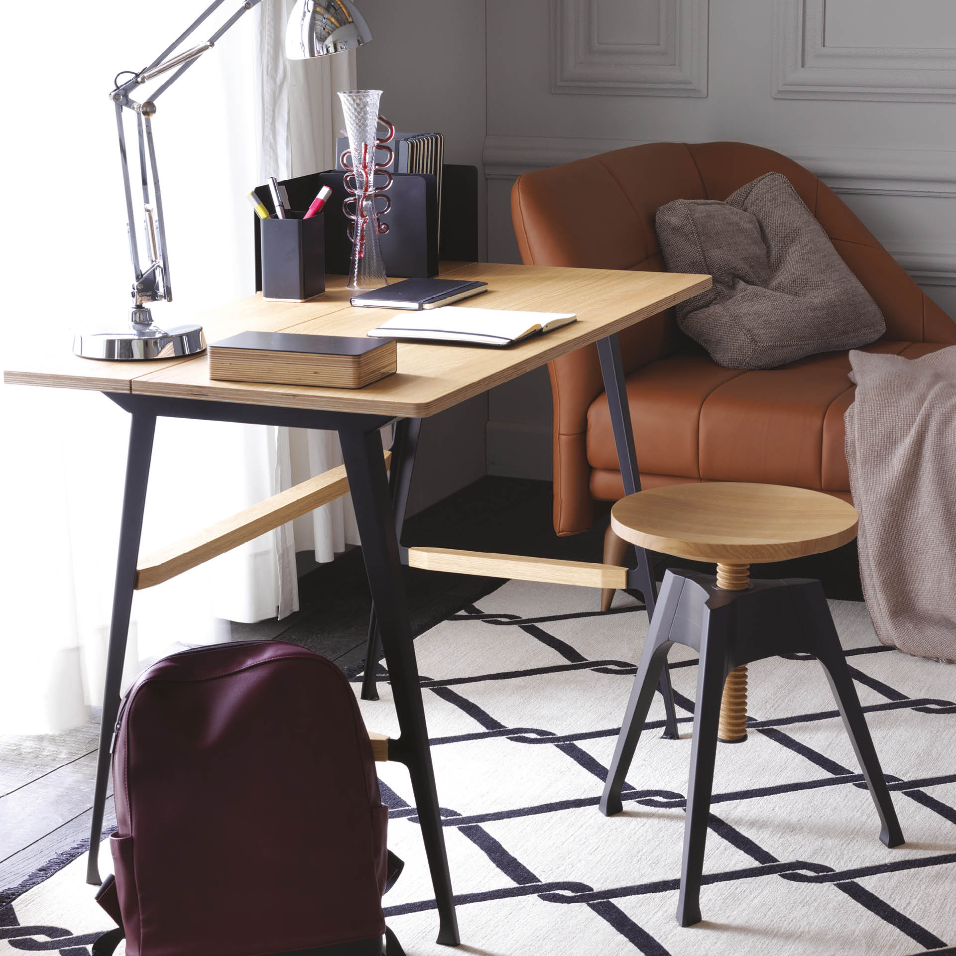 Black Portable desk