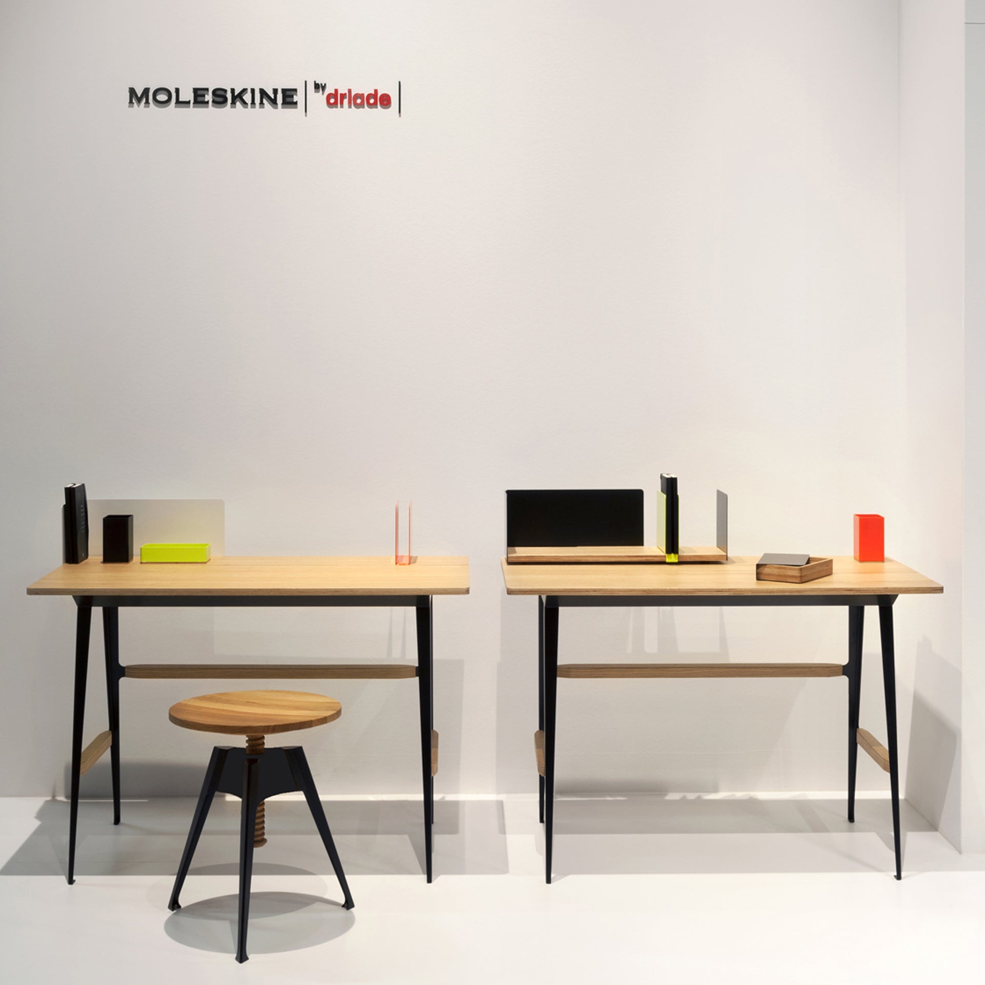 Black Portable desk