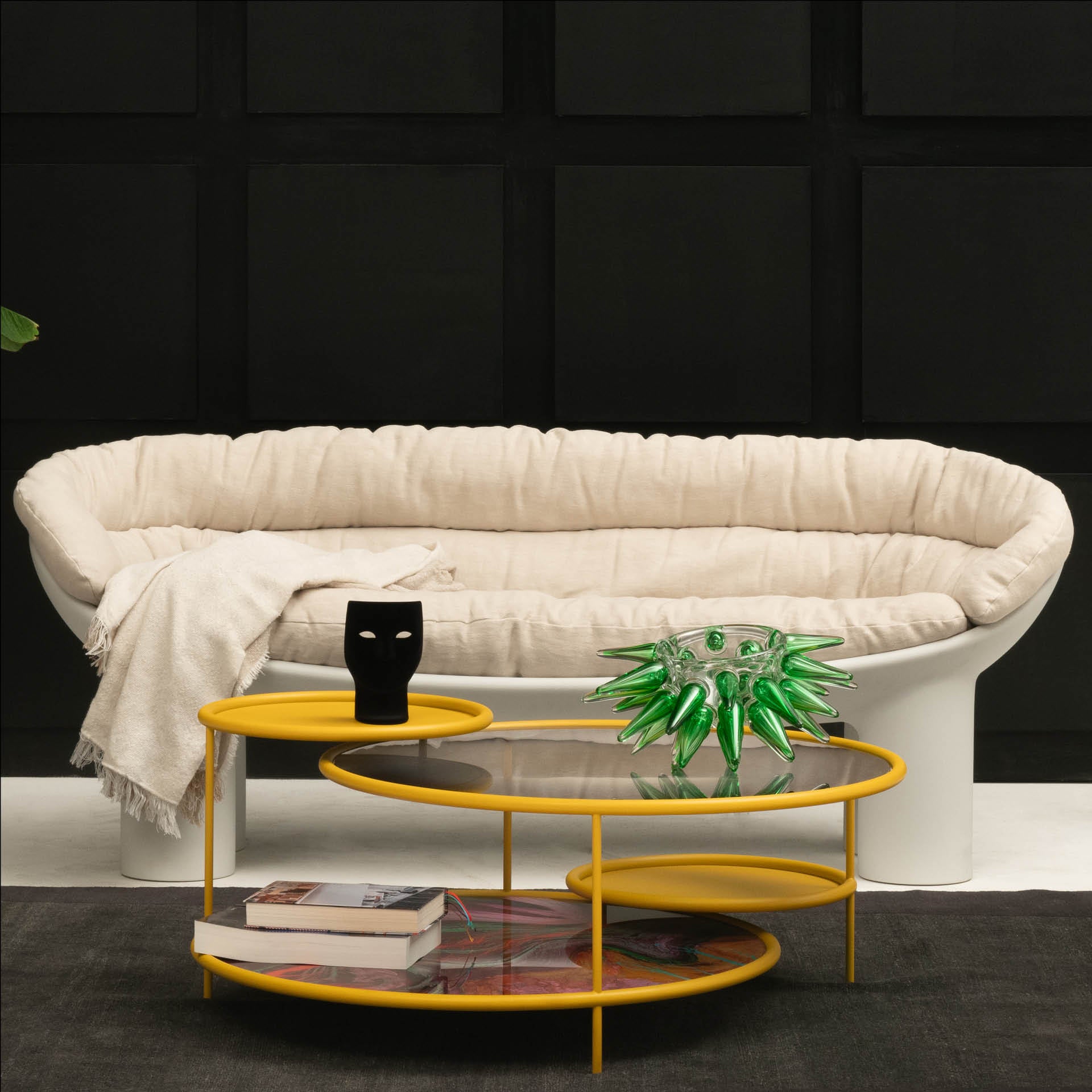Couchtisch Sangaka gefärbtes Glas