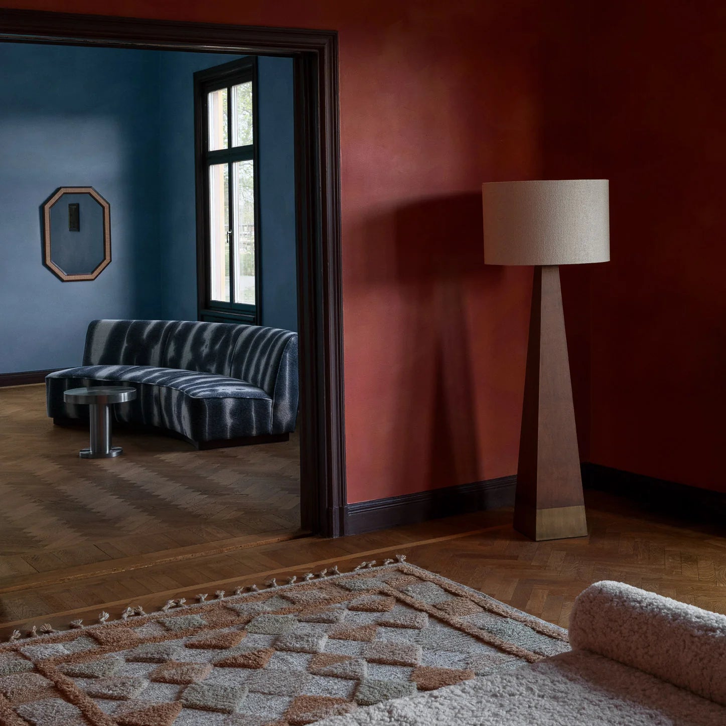 Lampa podłogowa PYRAMID fornir jesionowy
