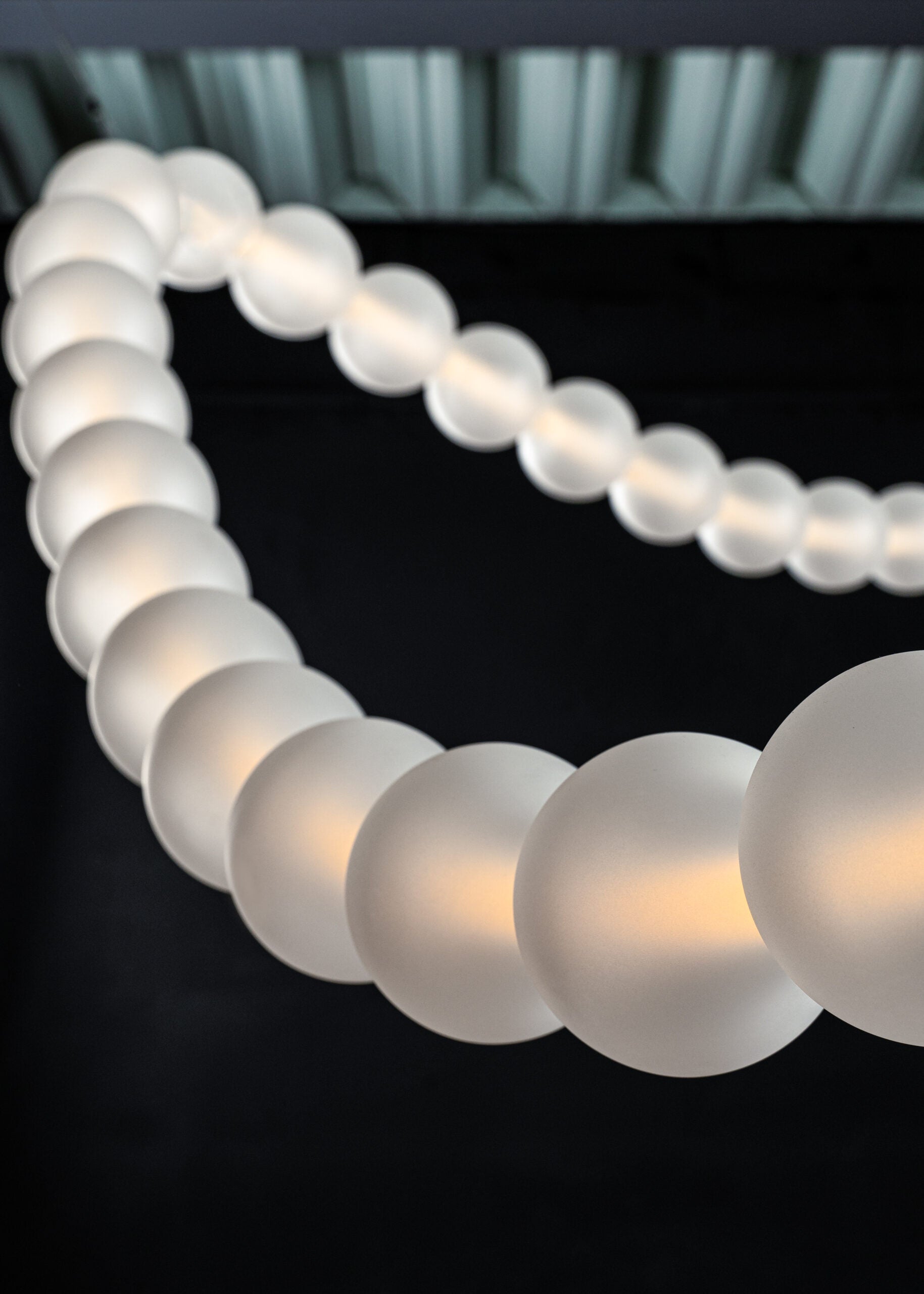 DAISY Hängelampe, mundgeblasenes Glas