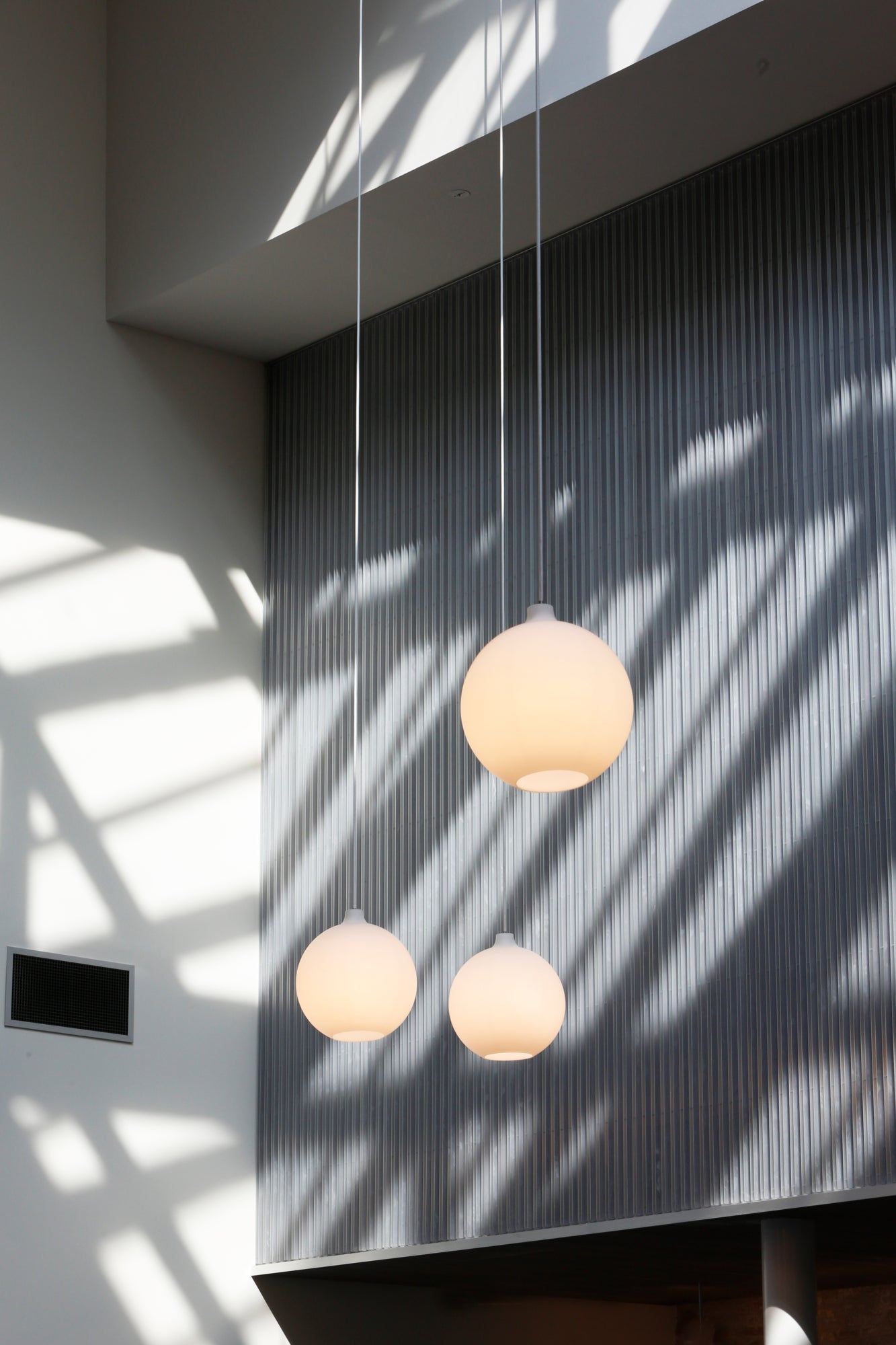 Pendelleuchte WOHLERT weißes Glas