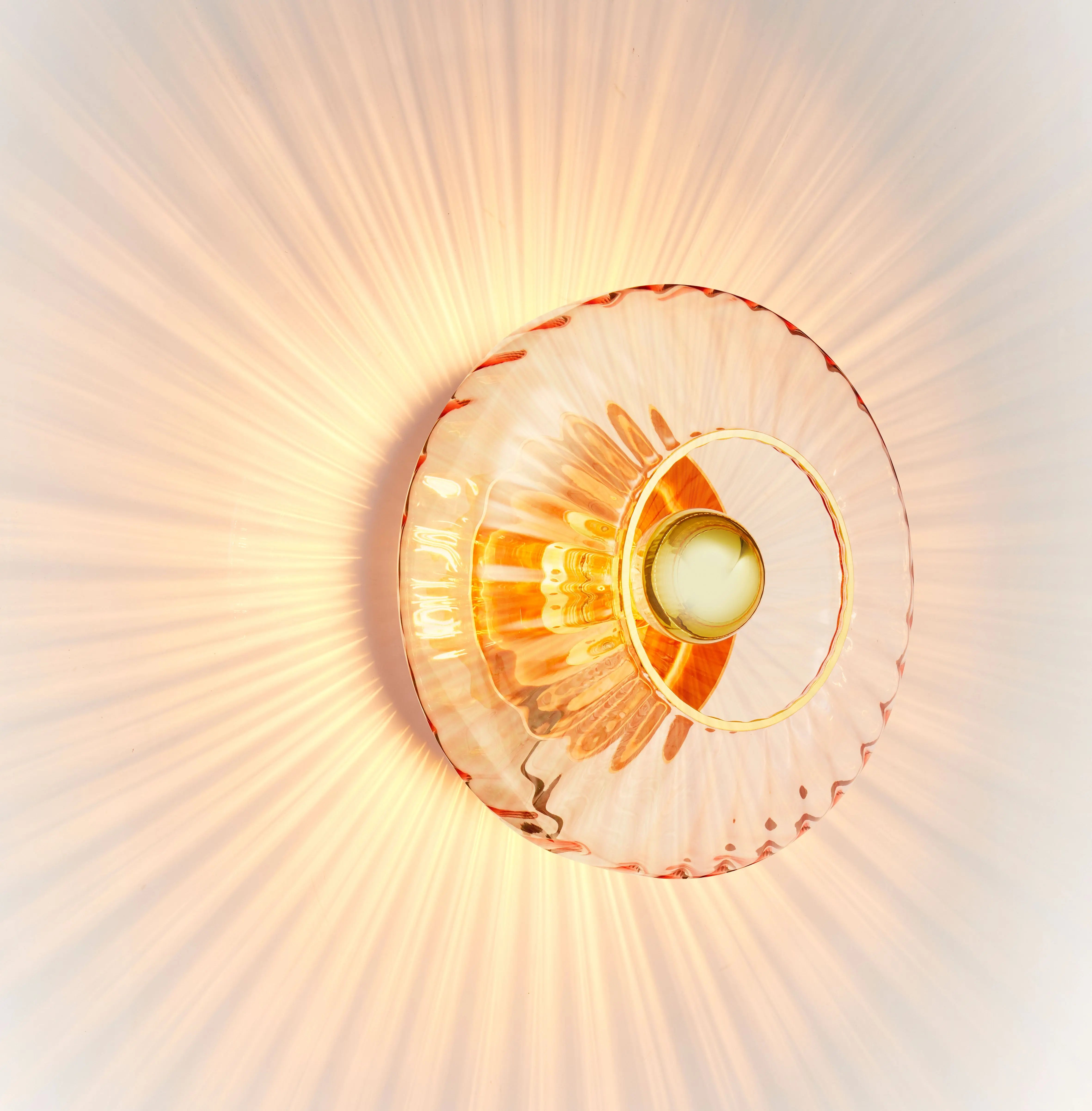 Kinkiet NEW WAVE OPTIC różowe szkło – Design By Us