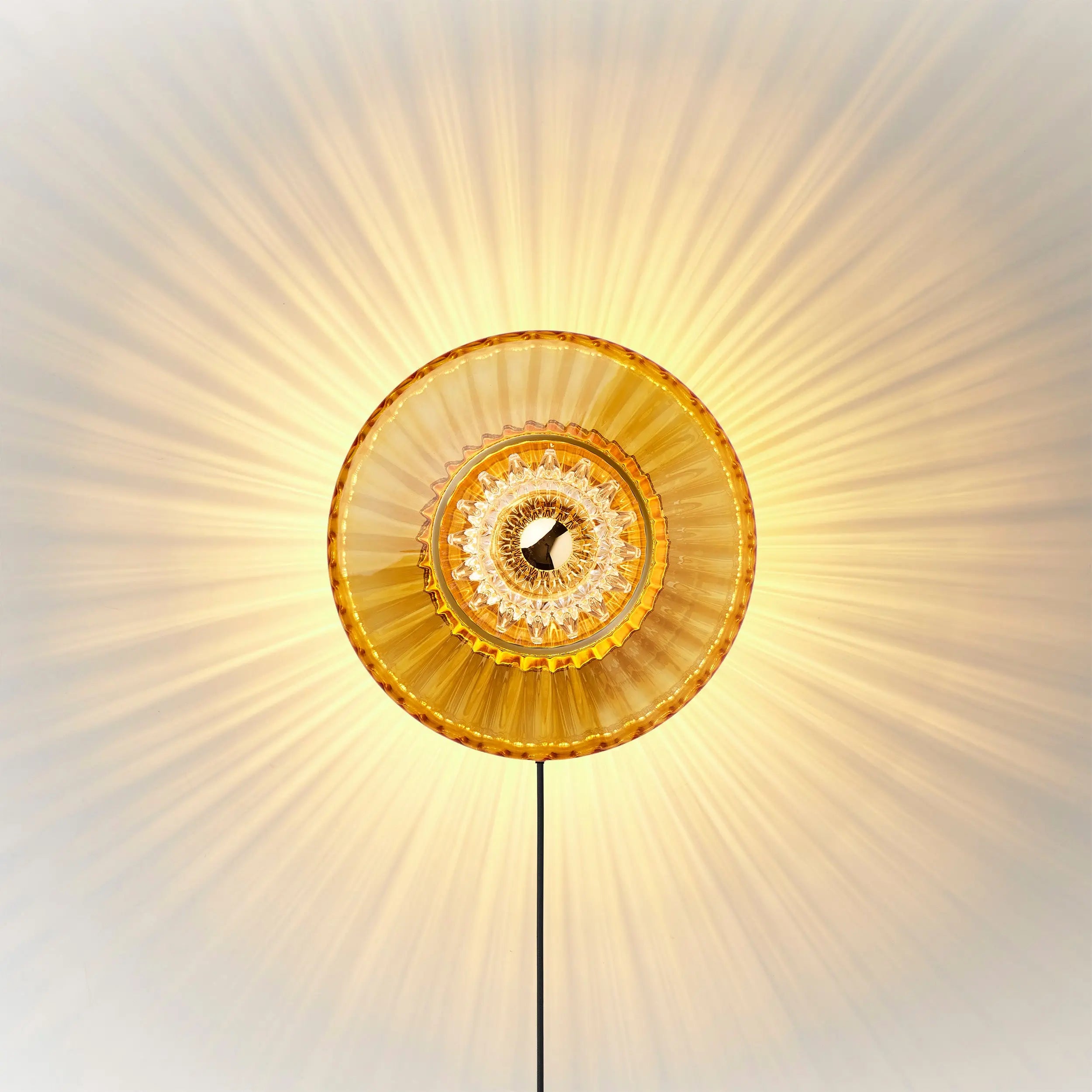 Kinkiet NEW WAVE OPTIC bursztynowy transparentny – Design By Us