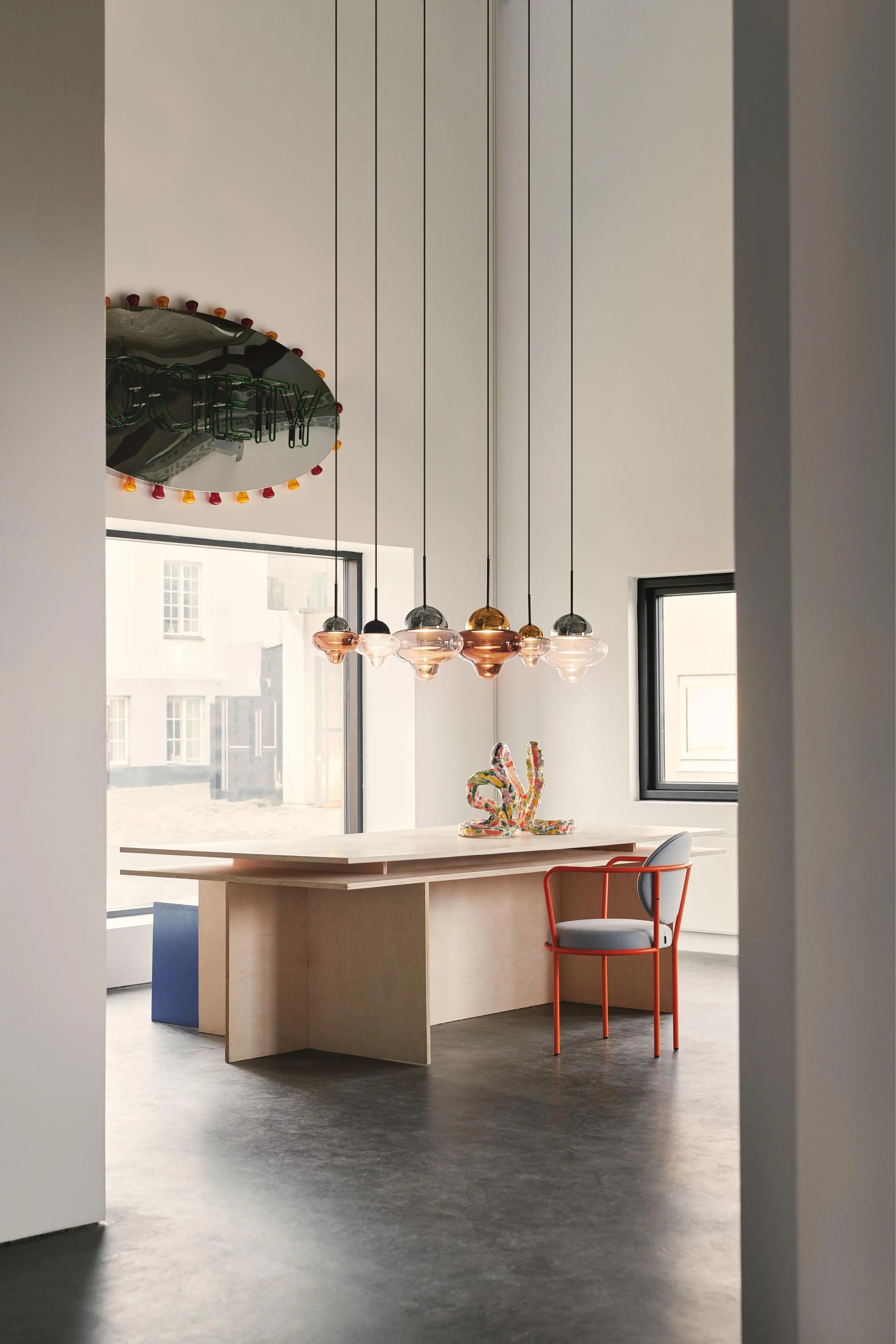 Lampa wisząca NUTTY szkło transparentne z czarnym wykończeniem – Design By Us