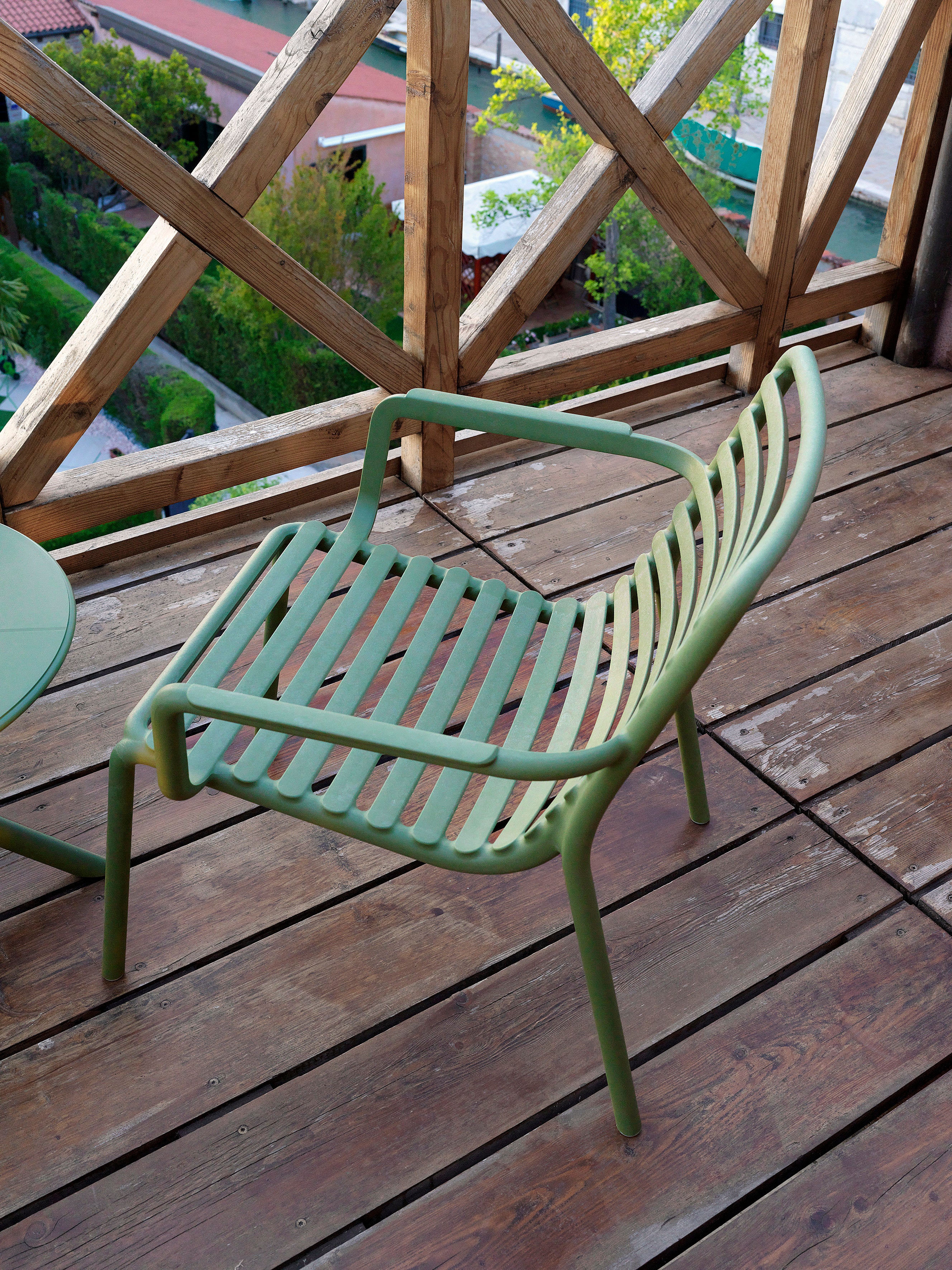 Outdoor Armchair DOGA Pear Green