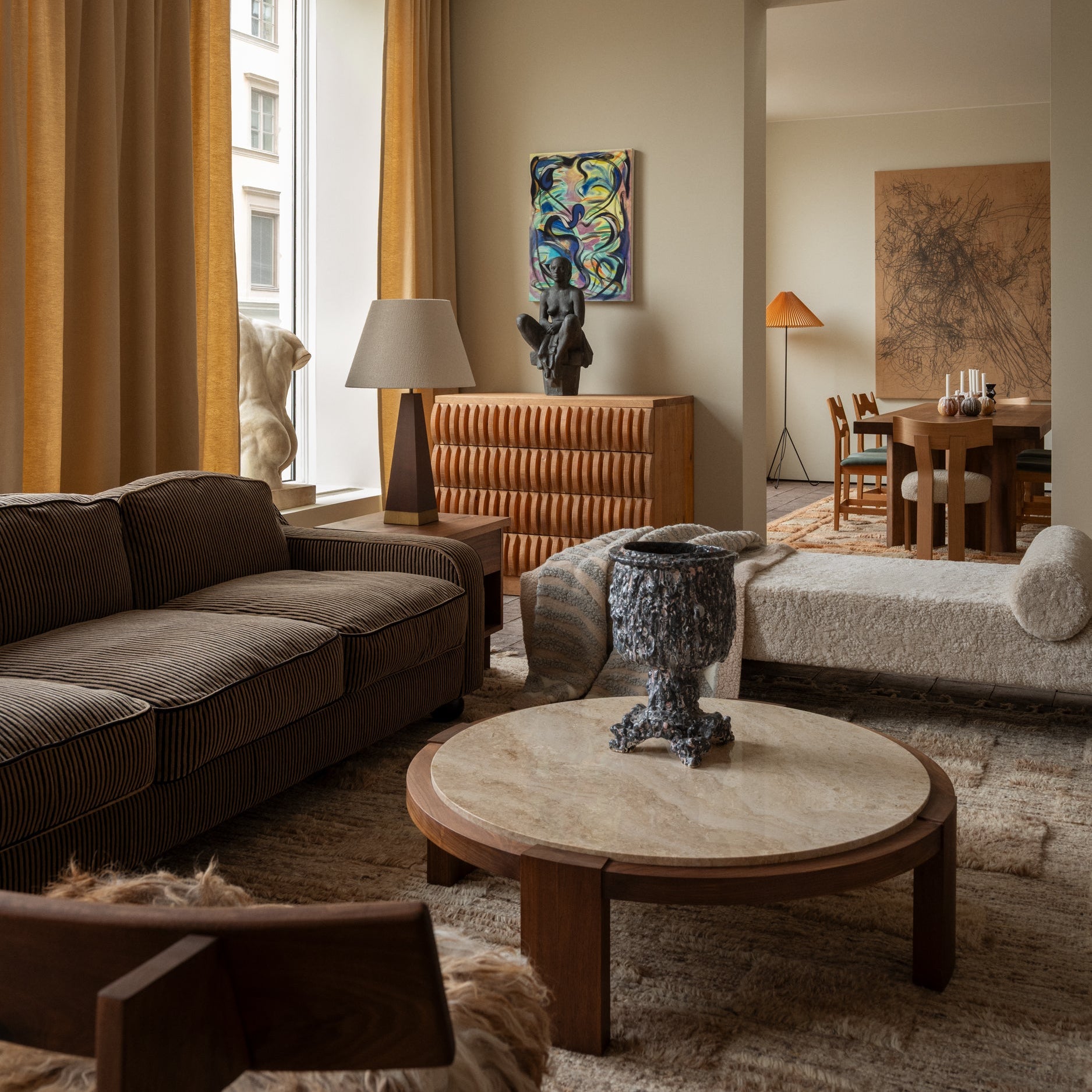 DEAN coffee table travertine with wooden base