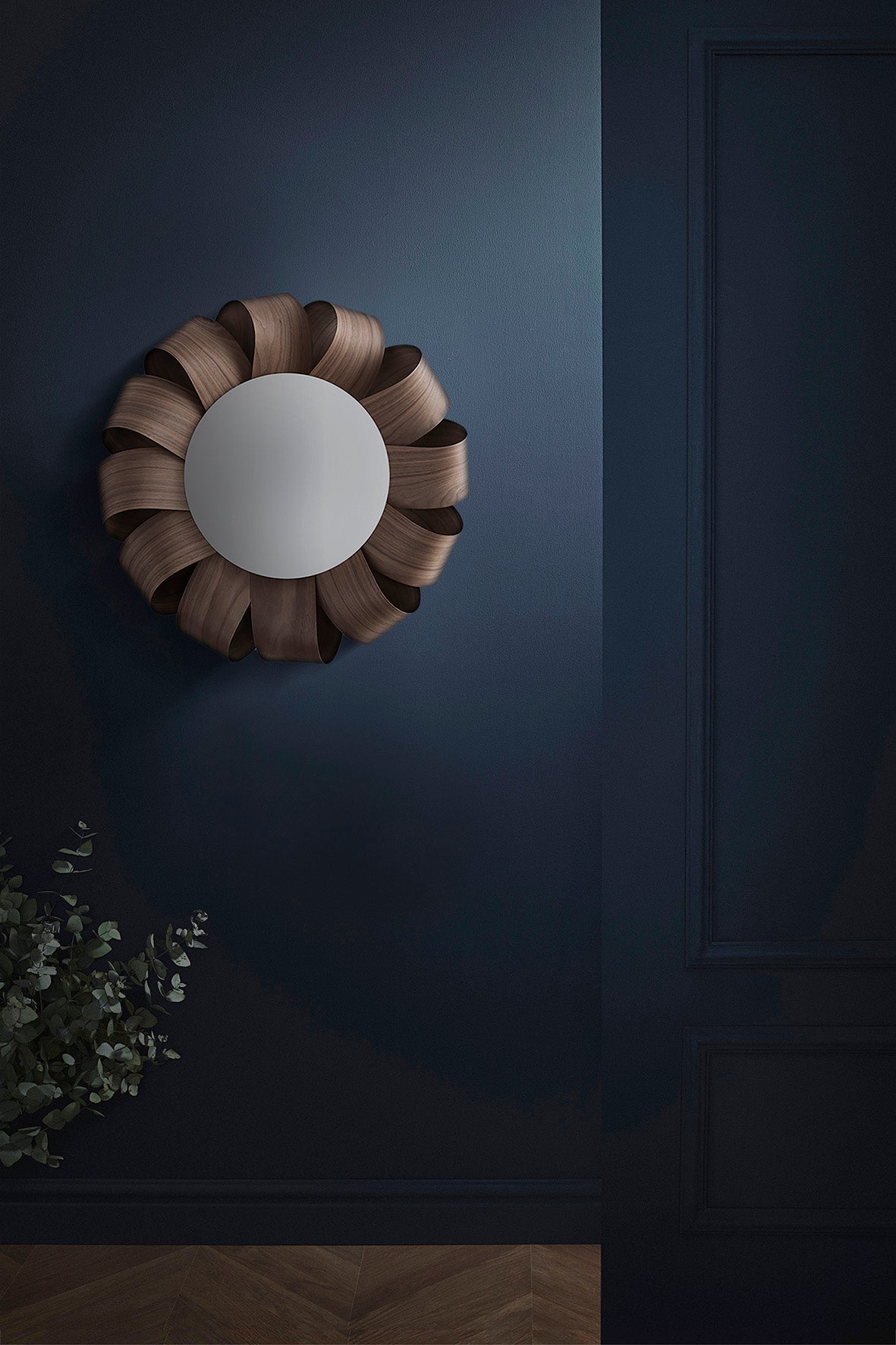BRISA Mirror Walnut