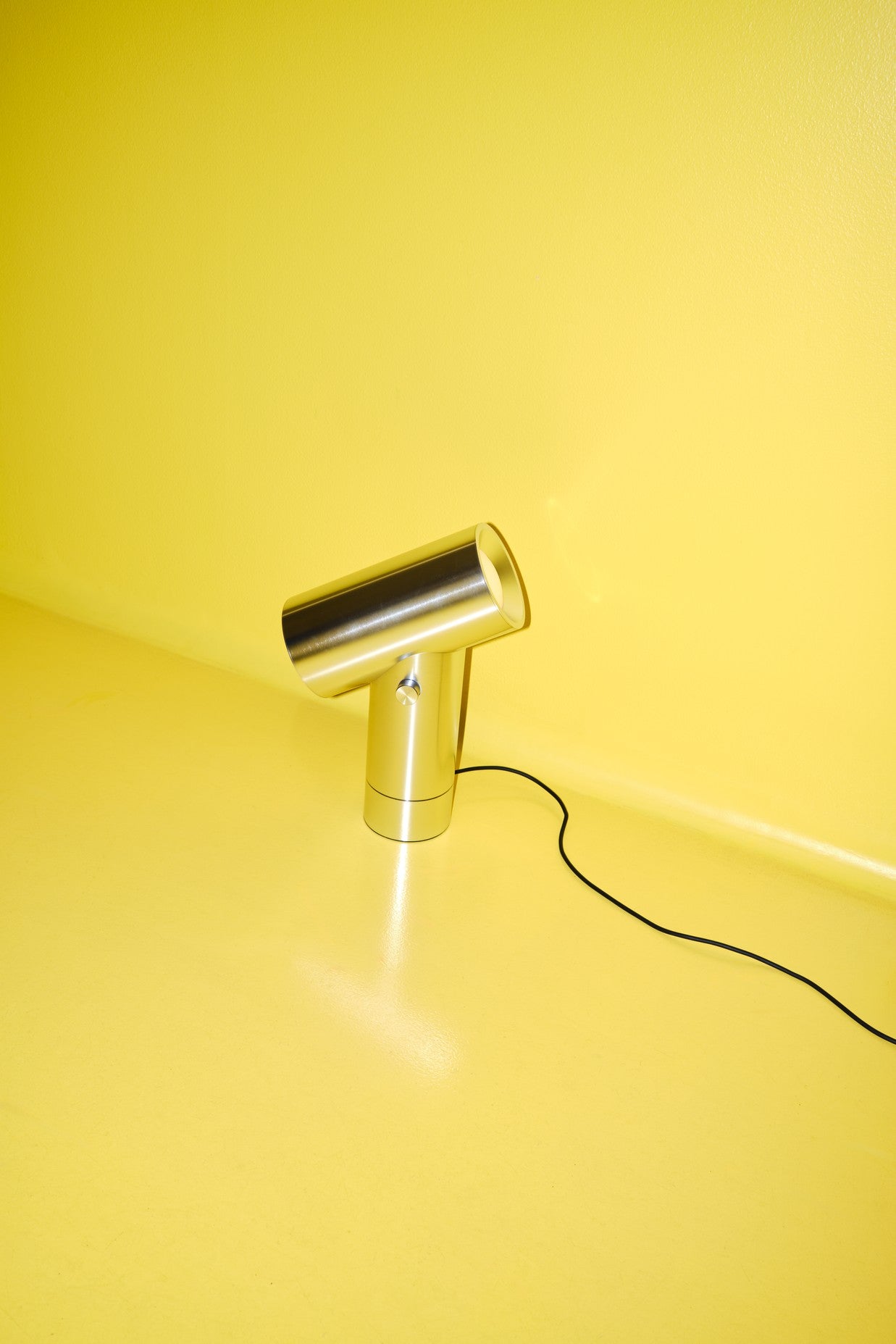 Tischlampe BEAM poliertes Aluminium
