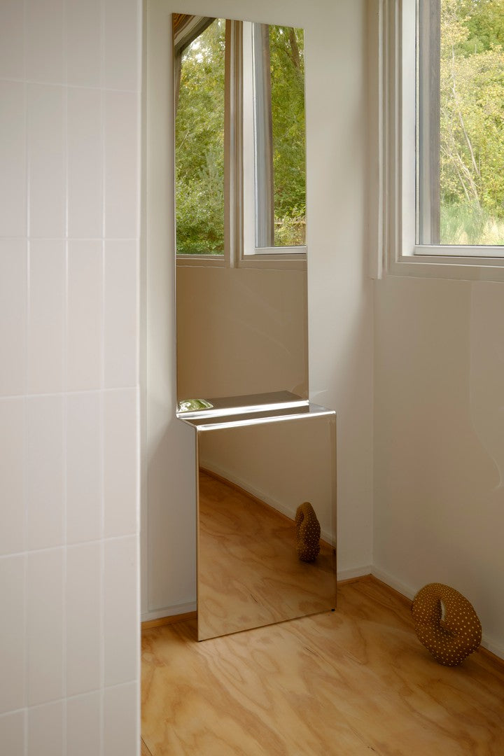 Lustro PLEAT polished steel