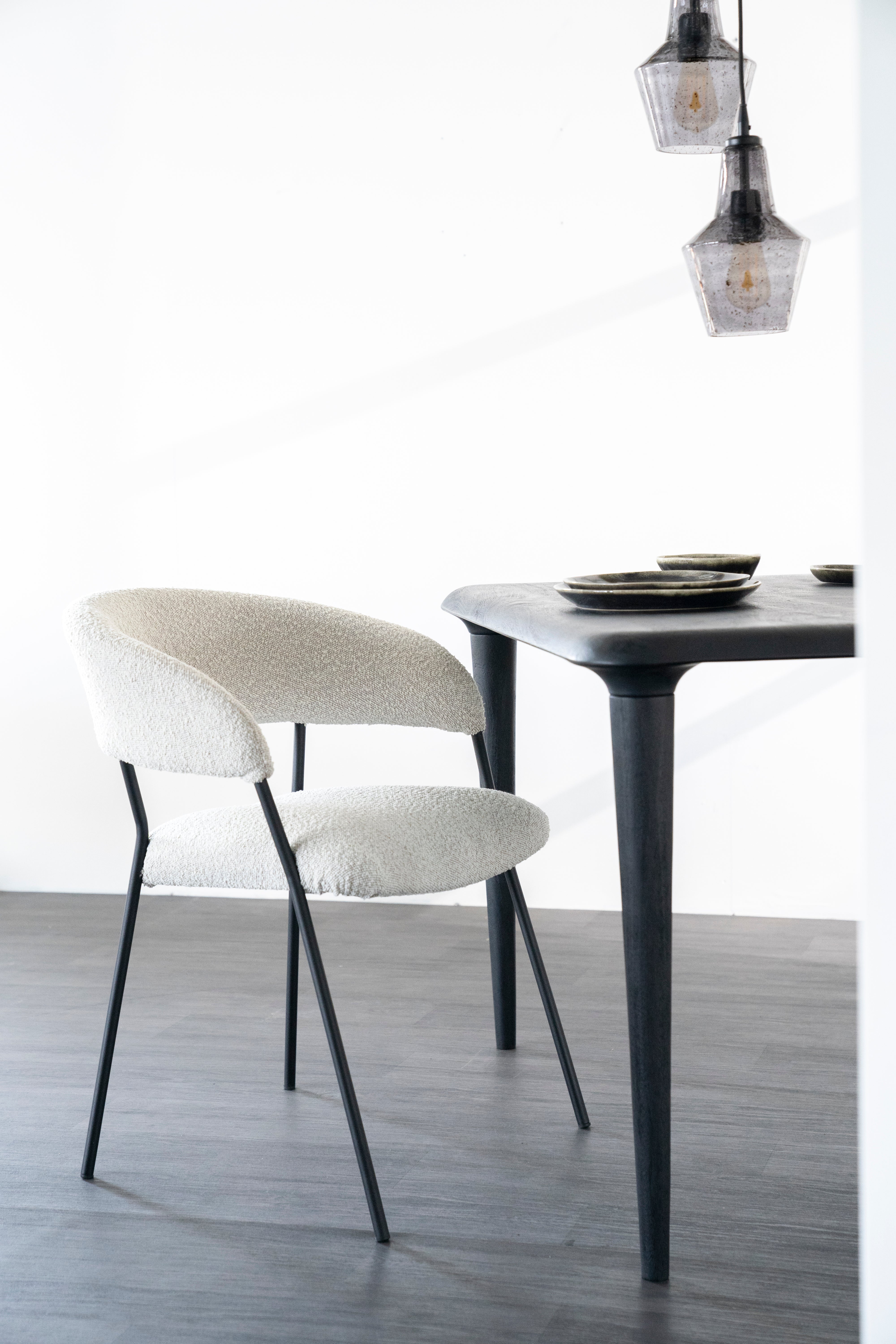 LUKA Chair Beige with Black Base