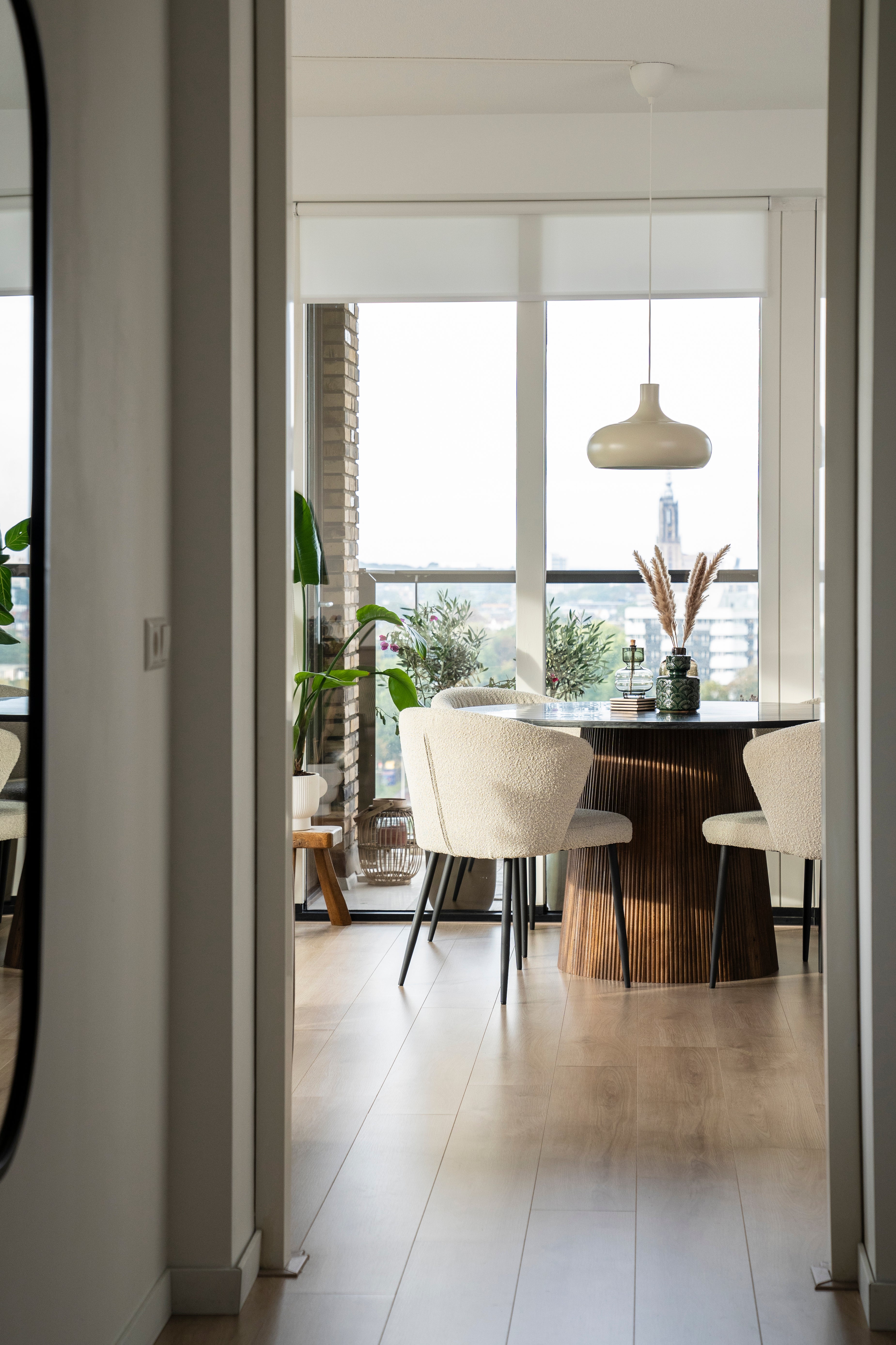 MAXIM round table mango wood with marble top