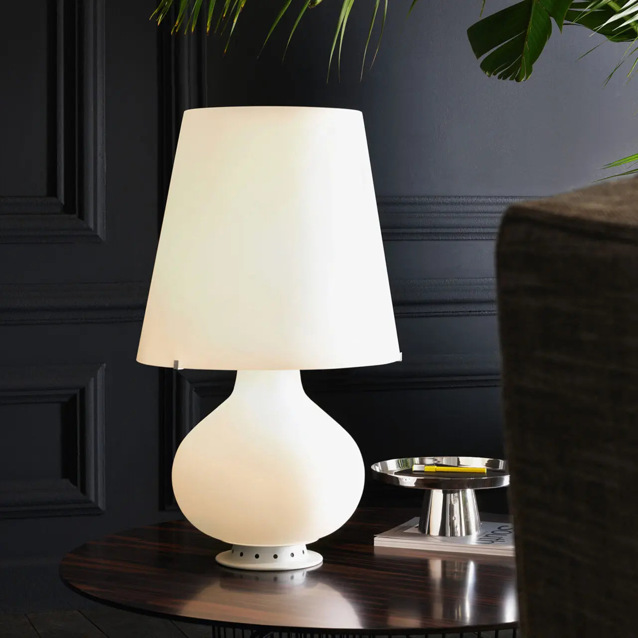 Lampa stołowa FONTANA 1853 białe satynowe szkło dmuchane – Fontana Arte