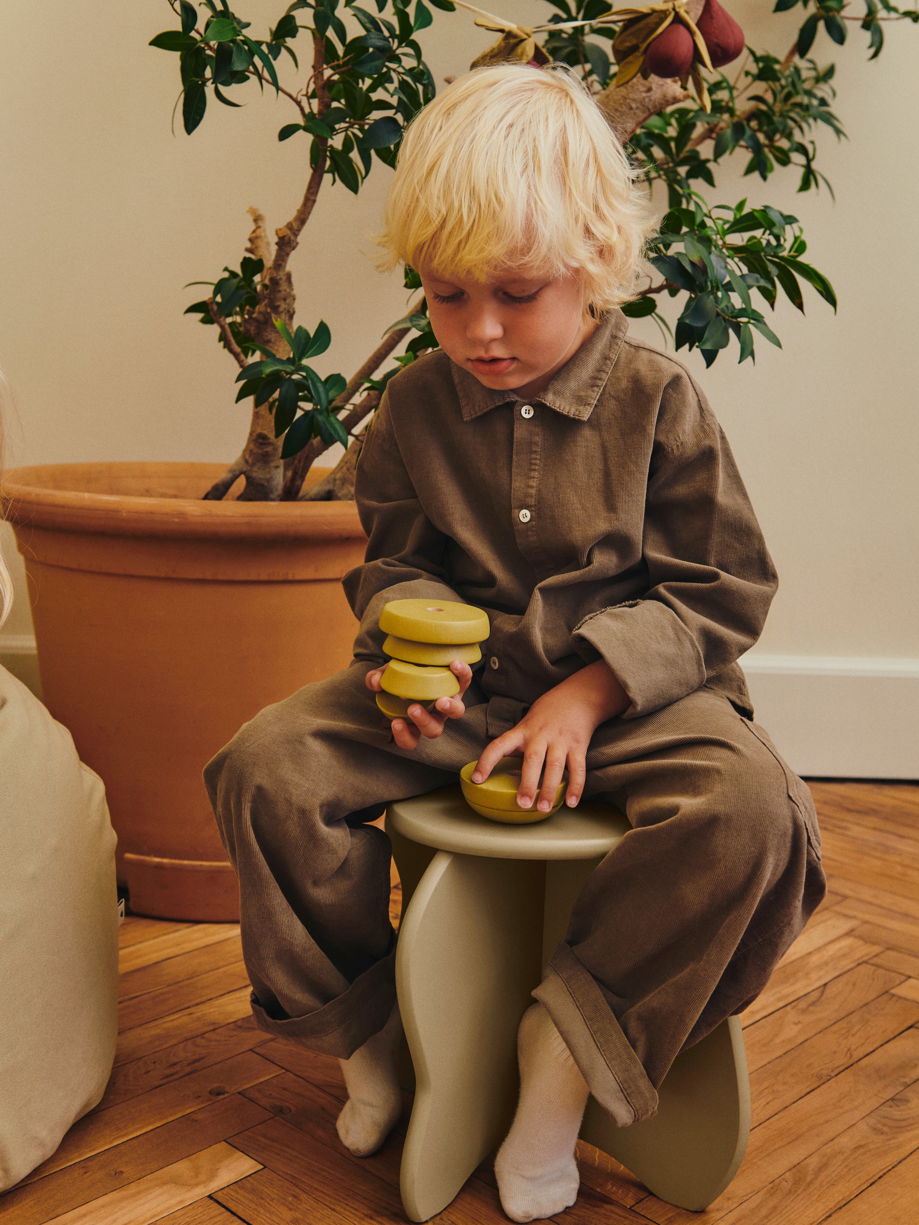 Spielzeugset für Kinder STACKING APPLE AND PEAR aus Buchenholz