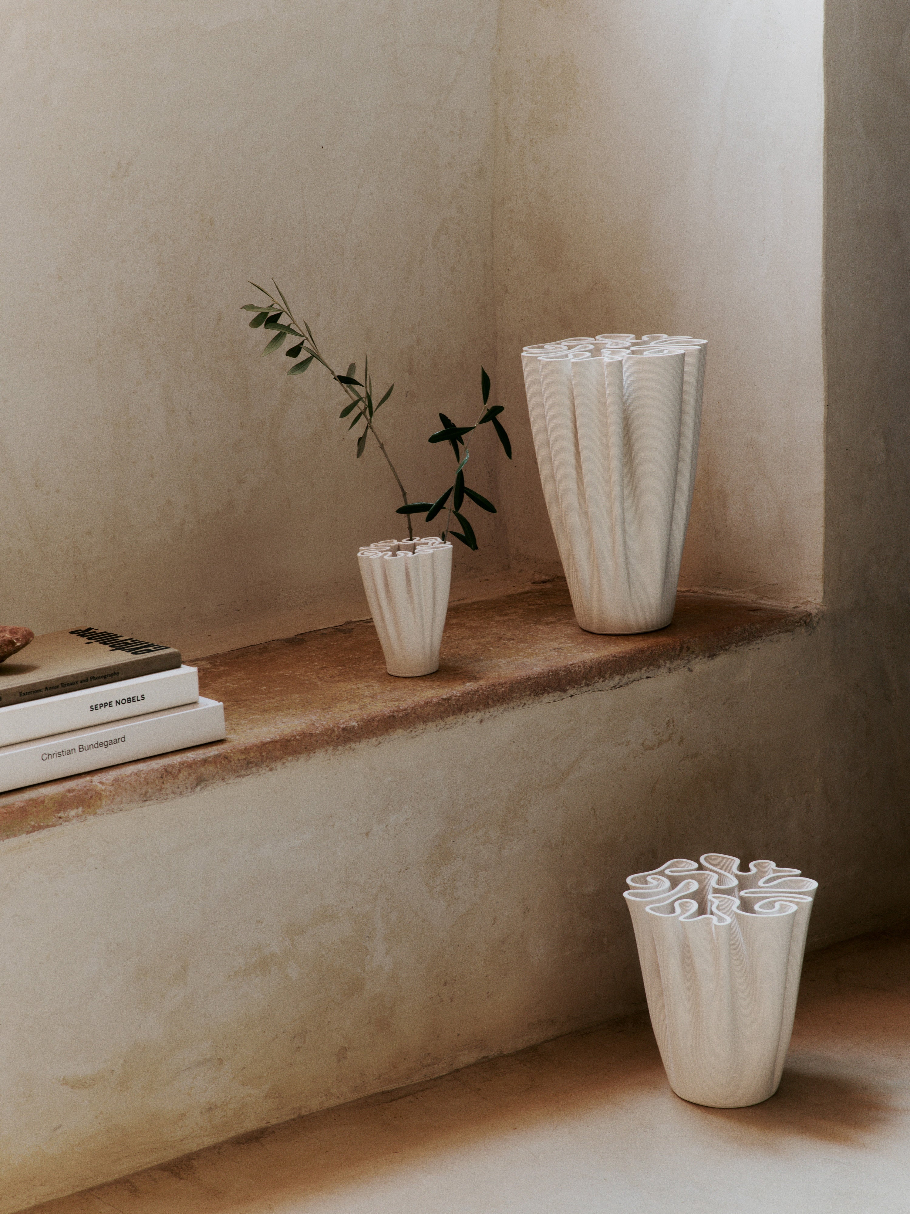 DEDALI Vase cremeweiß