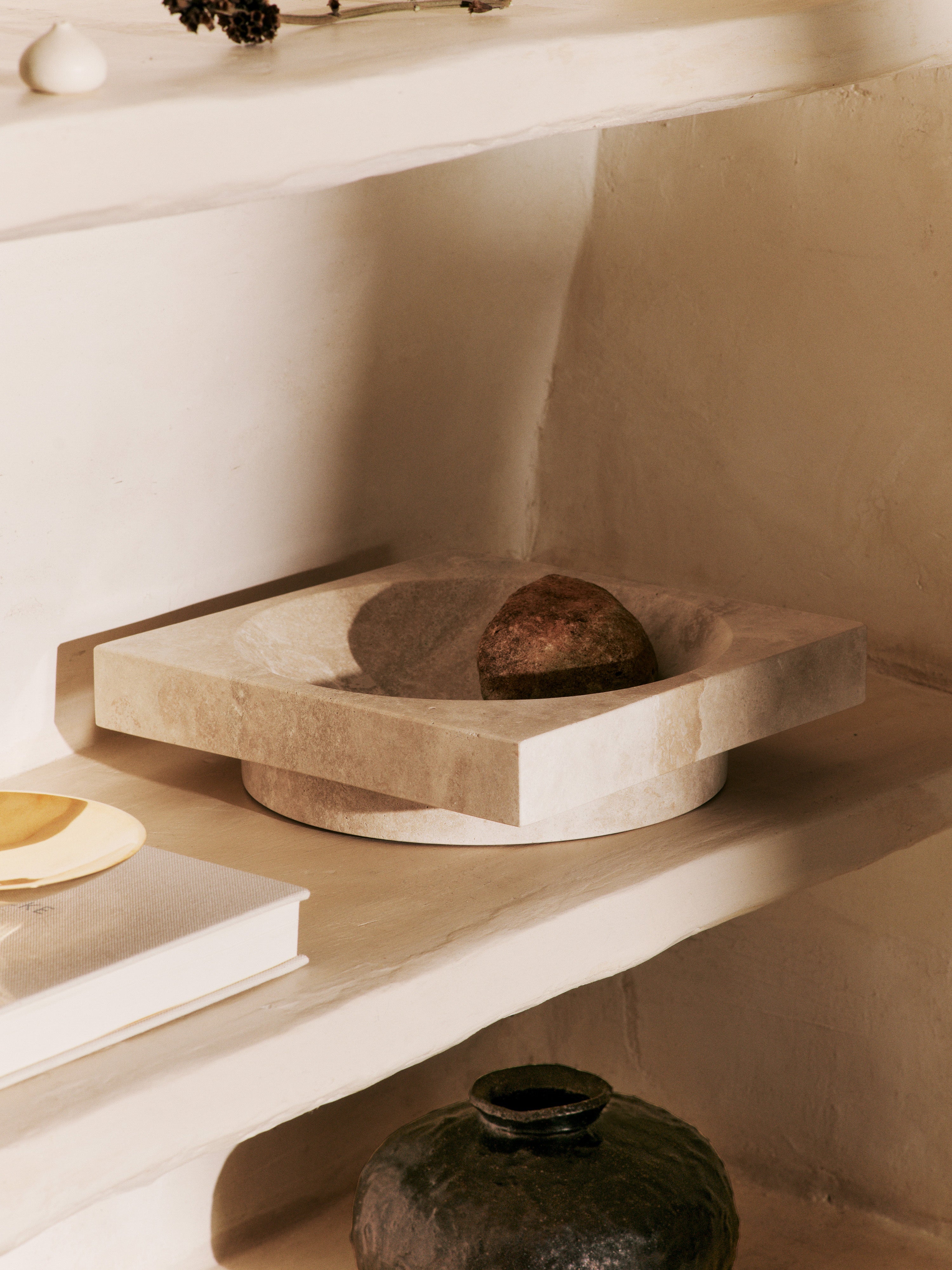 HEW CENTERPIECE decorative bowl travertine