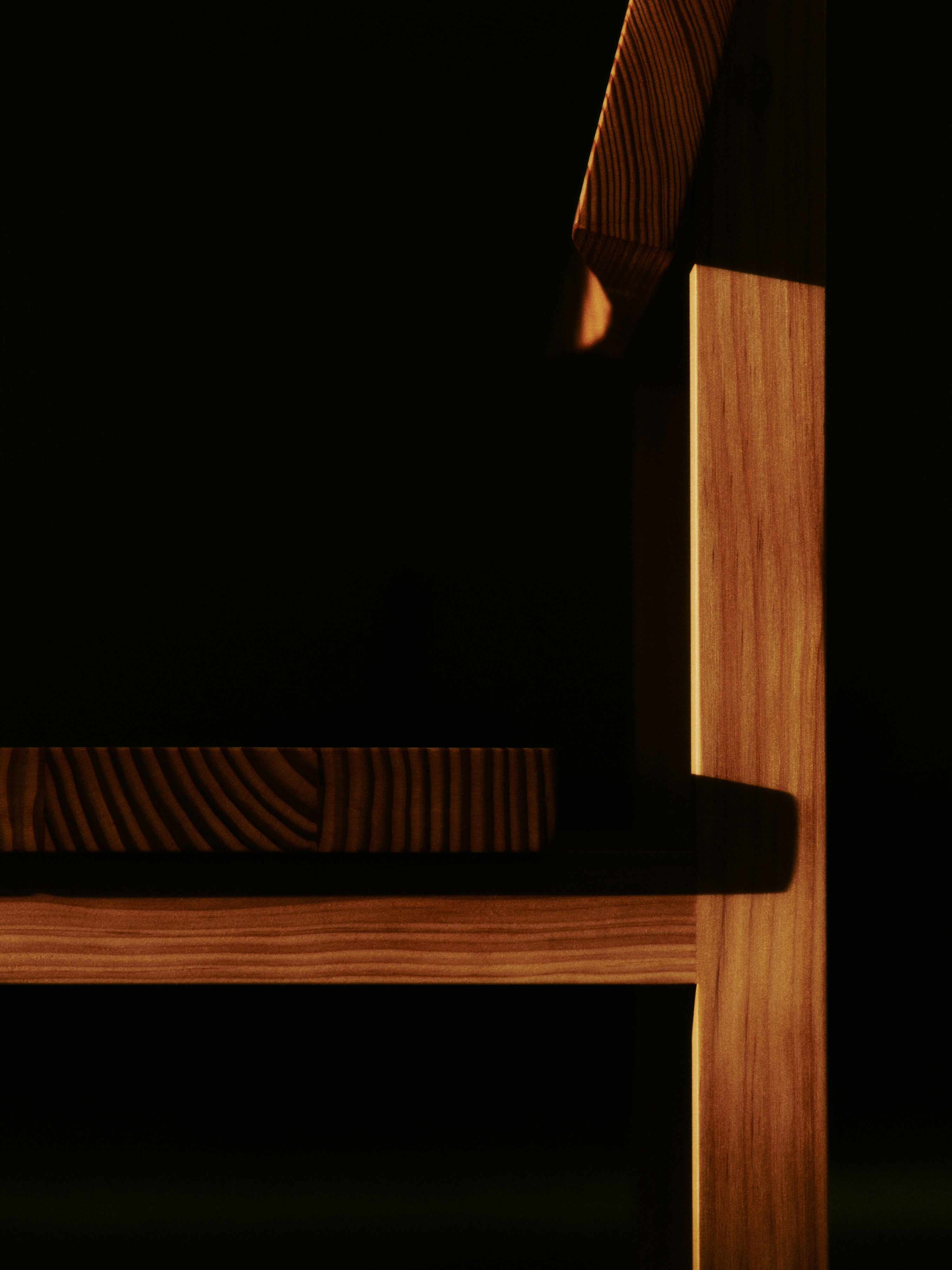 VIST lite chair in Douglas fir wood