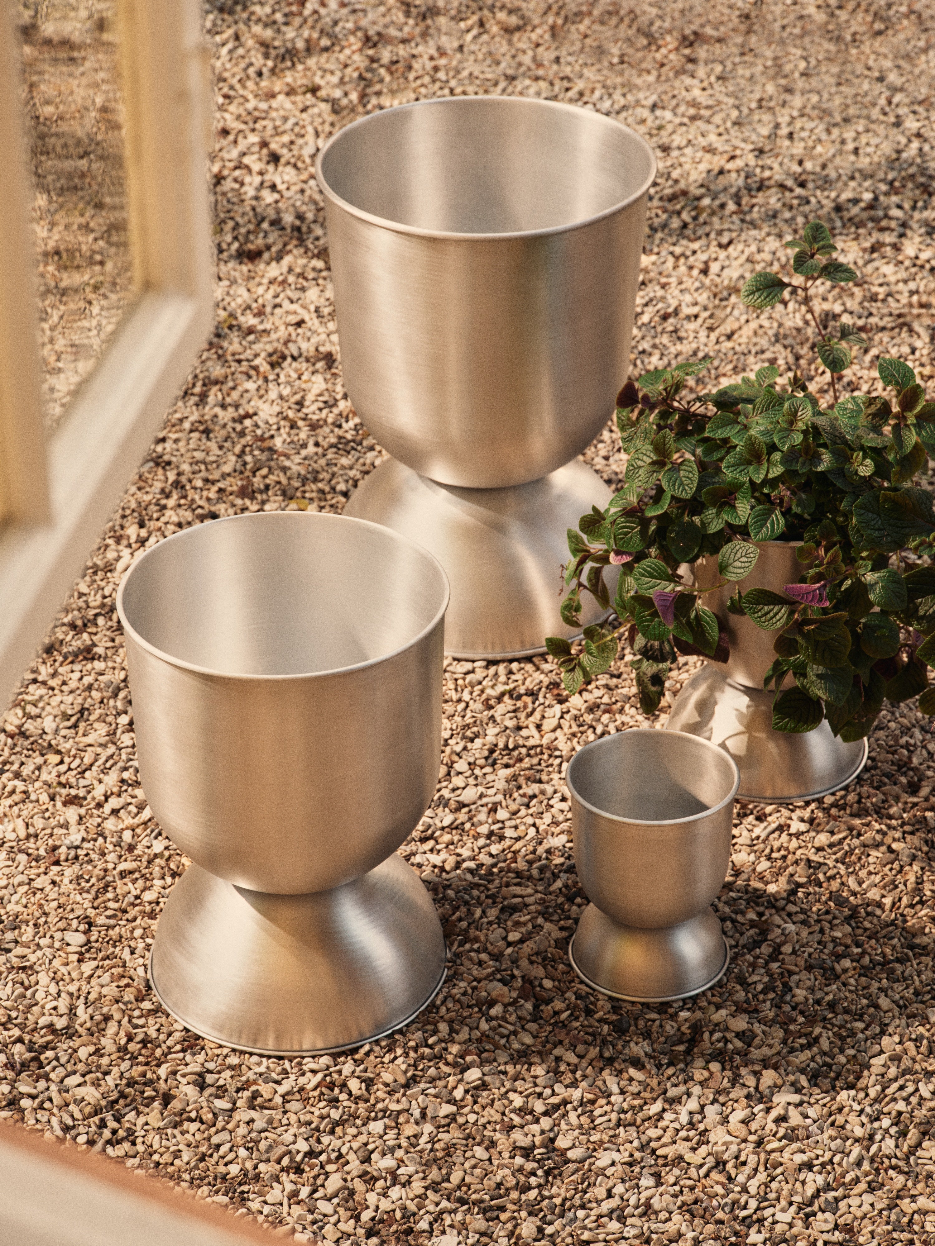 Blumentopf HOURGLASS Aluminium