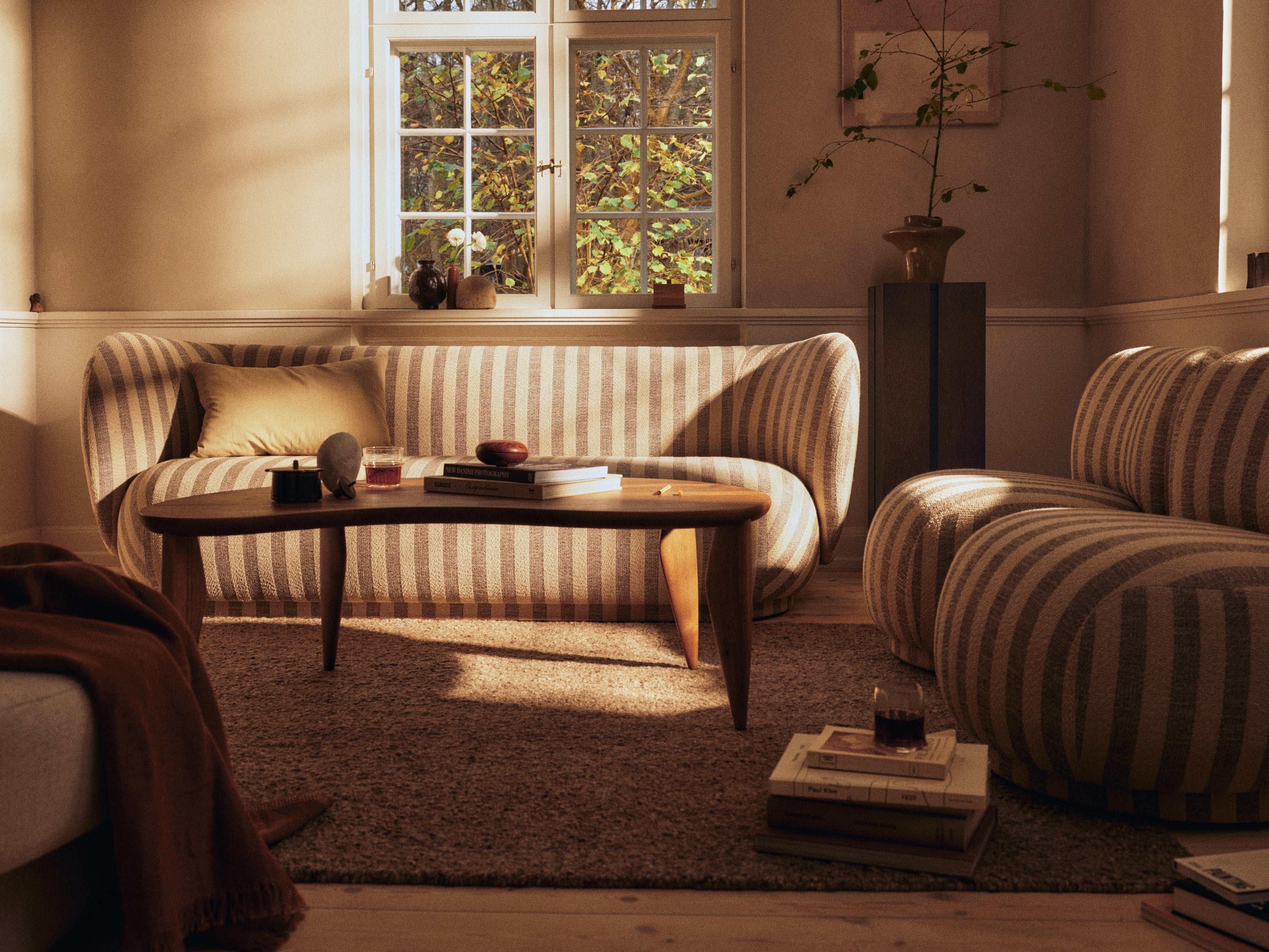 2-Seater Sofa RICO Louisiana Sand with Broken White