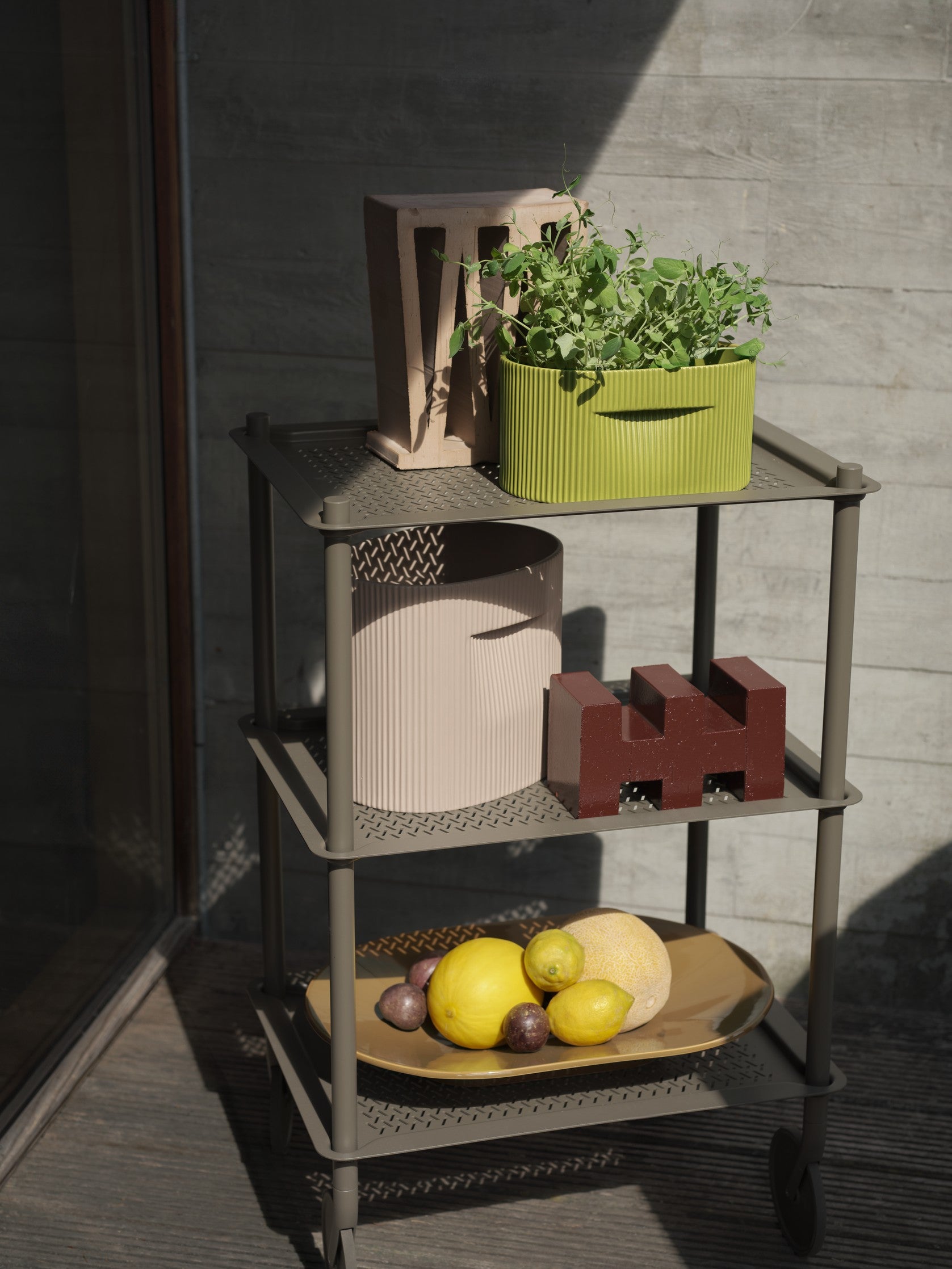 RIDGE Planter Green