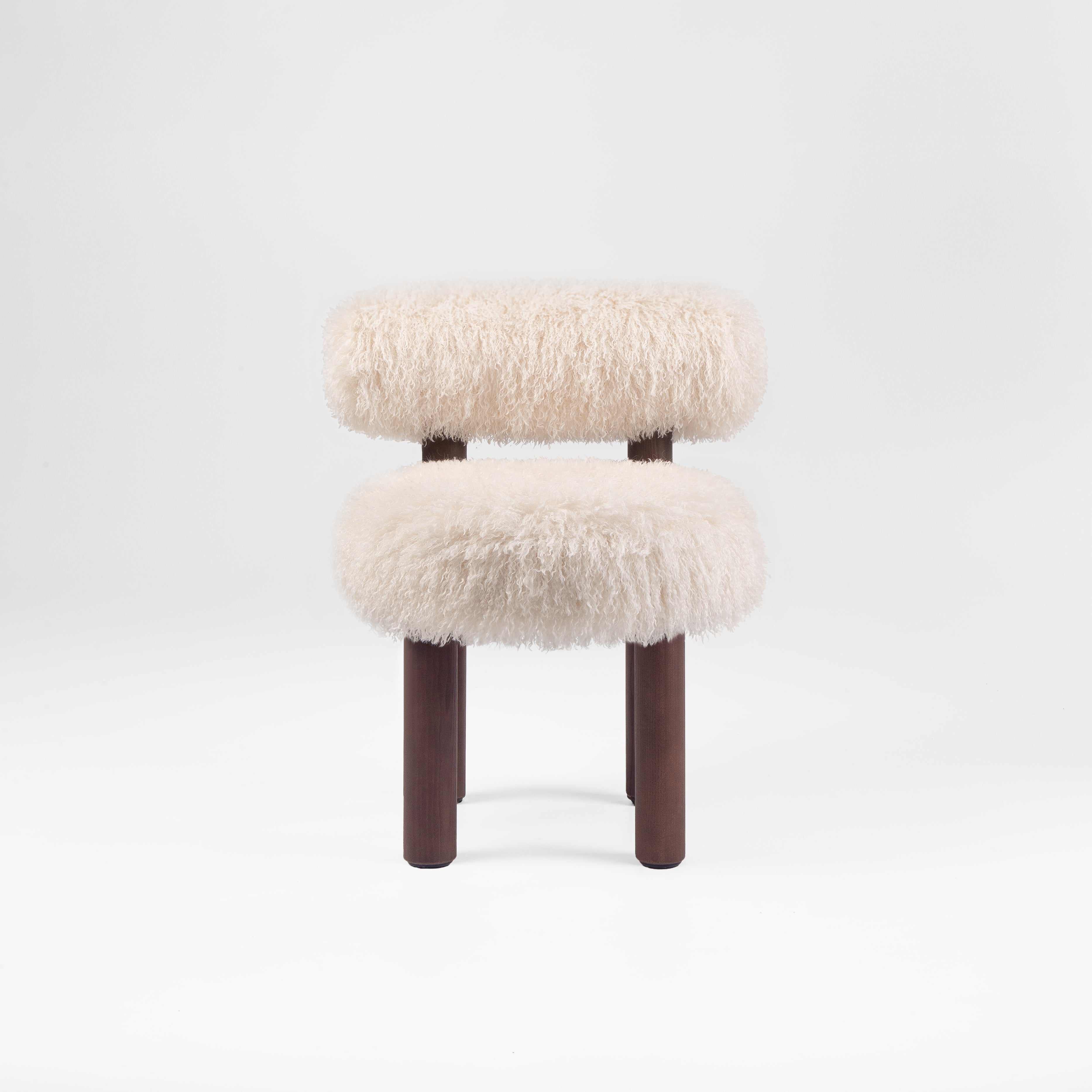 GROPIUS CS2 Chair - FLUFFY EDITION artificial fur