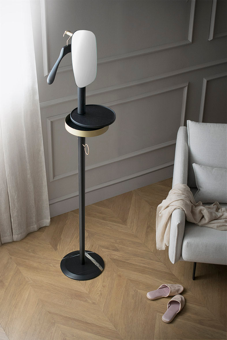 Garderobe mit Spiegel GALAN W aus schwarzem Eschenholz mit schwarzem Marmor und messingfarbener Veredelung